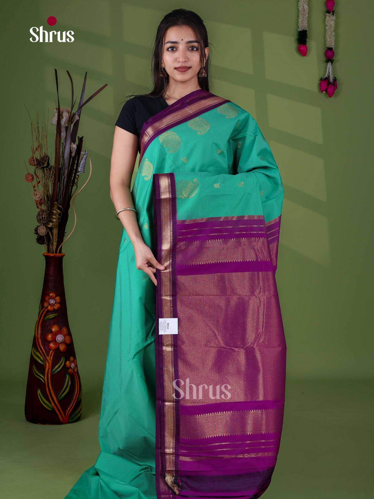 Semi Kanchipuram Saree - EJ15366