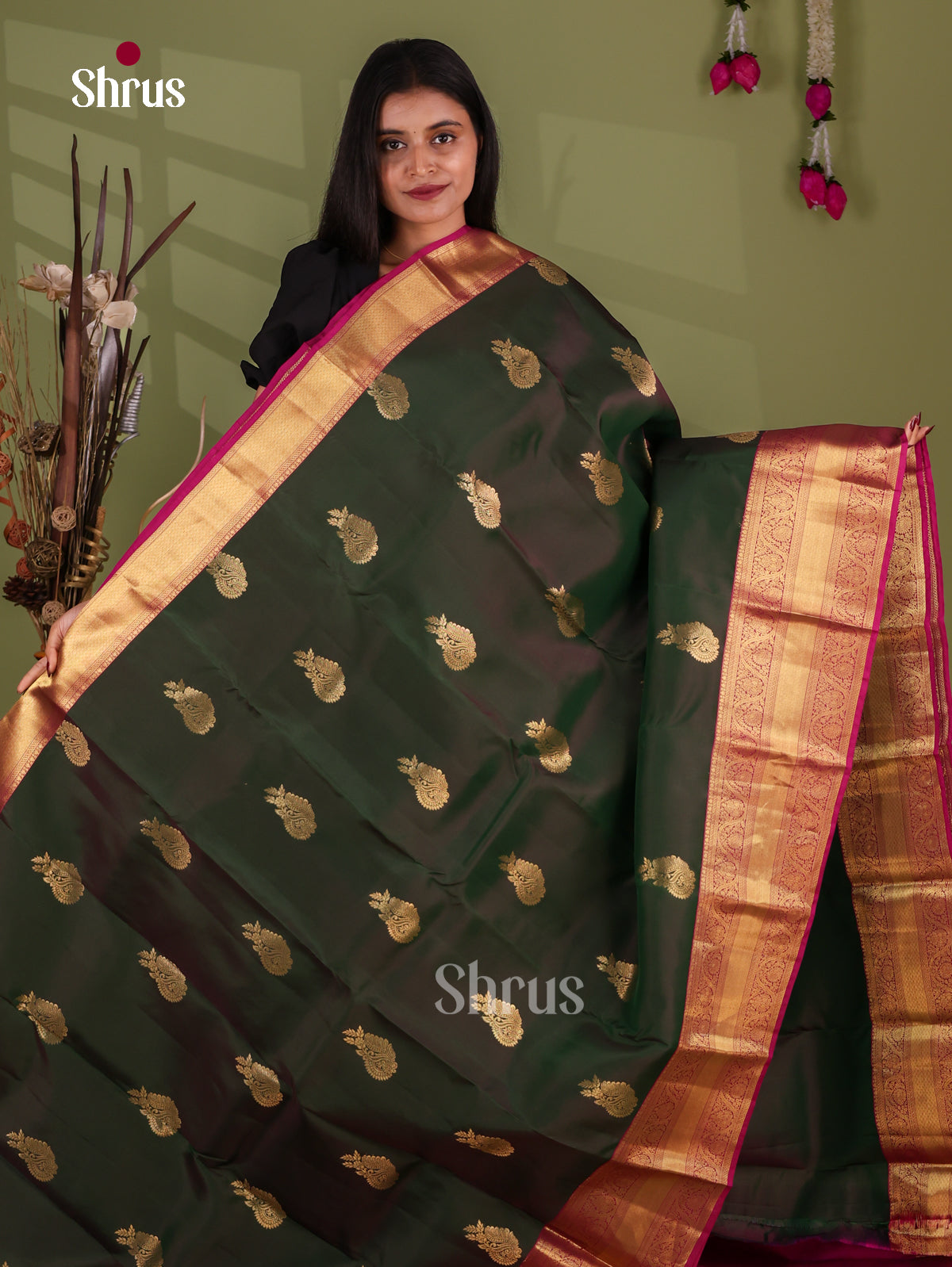 Kanchipuram-halfpure Saree - EJ17057
