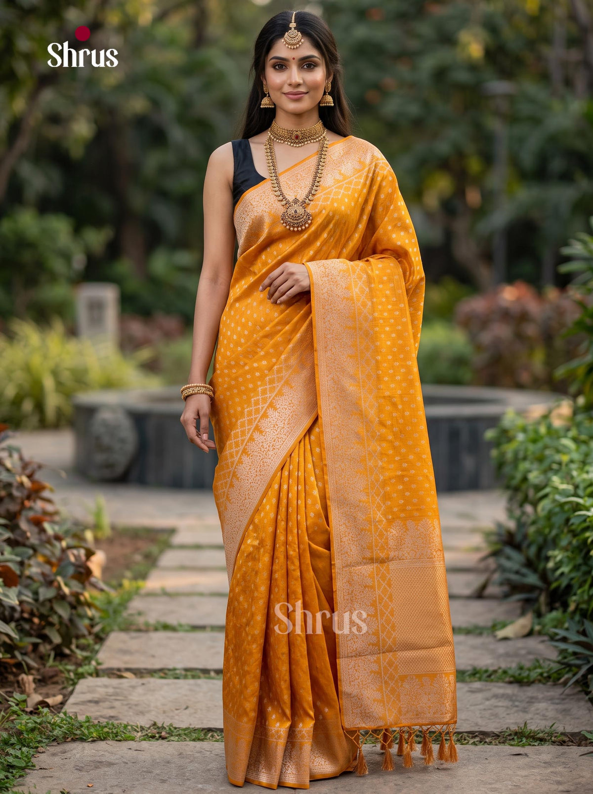 Jute Banaras Saree - EJ19010