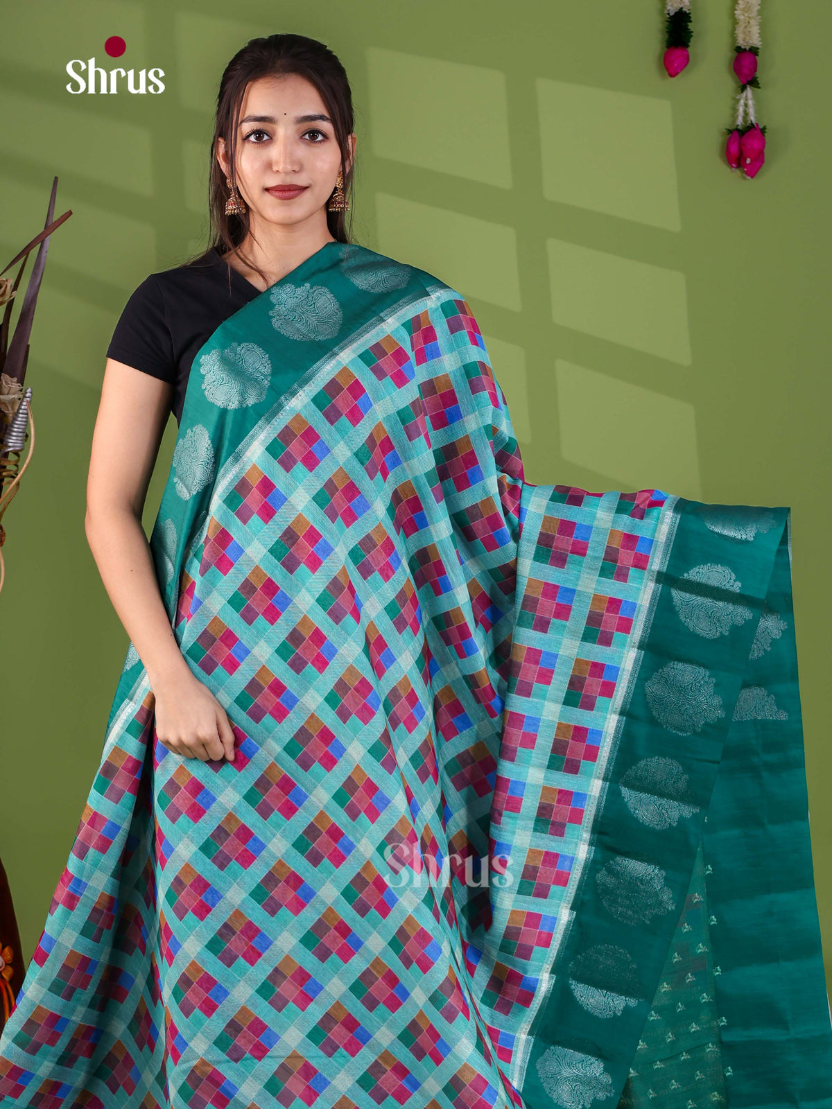 Apoorva Madras Checks Saree - EJ24038
