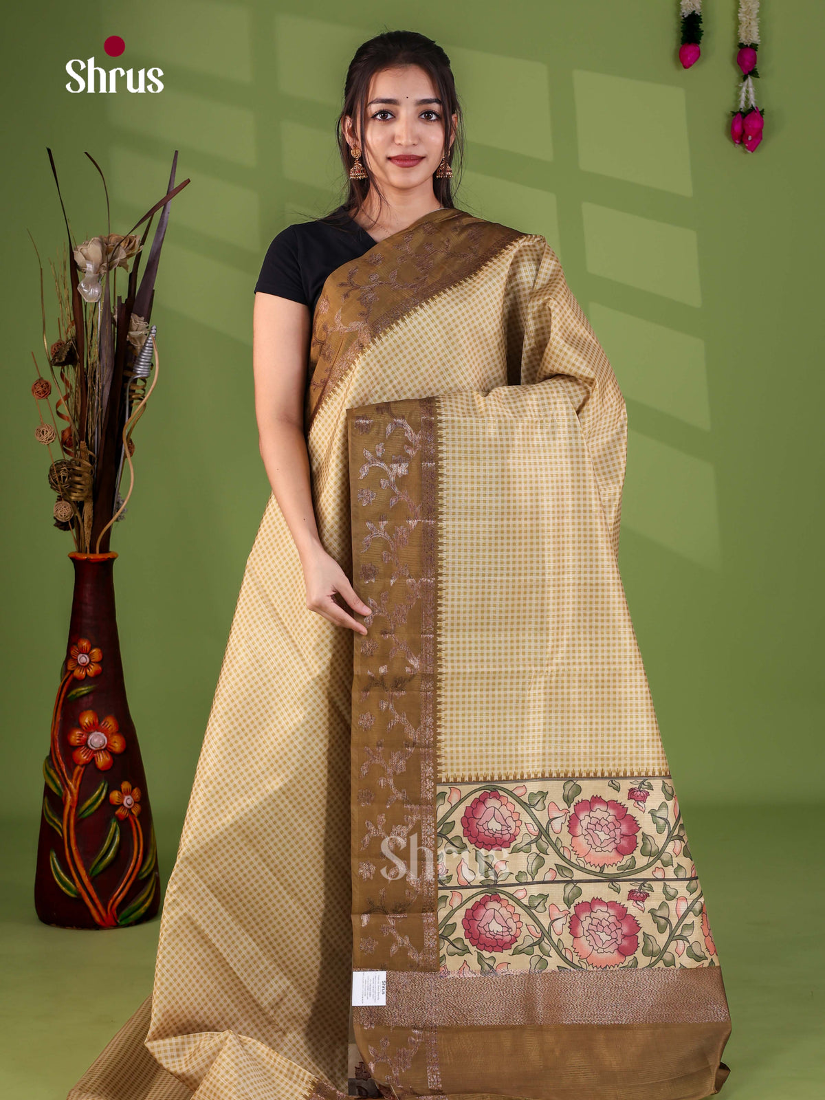 Apoorva Madras Checks Saree - EJ24066
