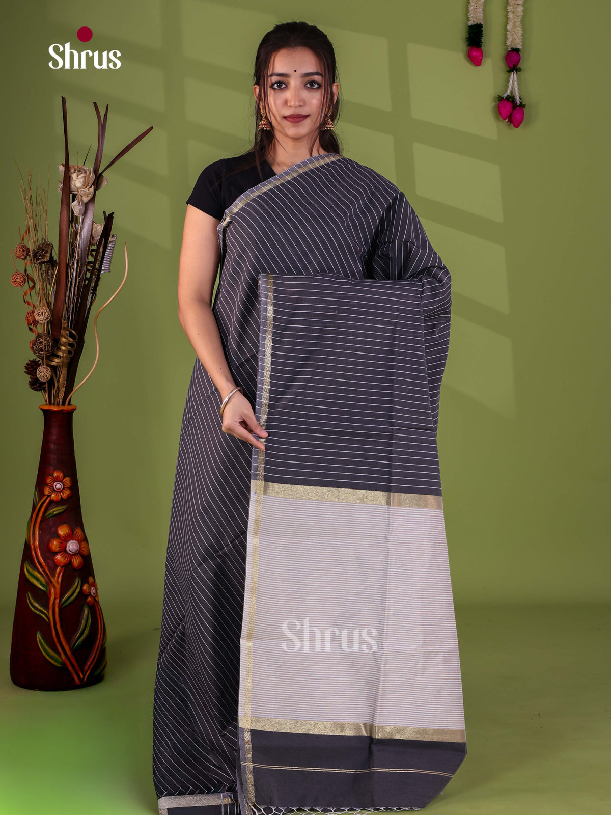 Art Maheshwari Saree - EJ24203