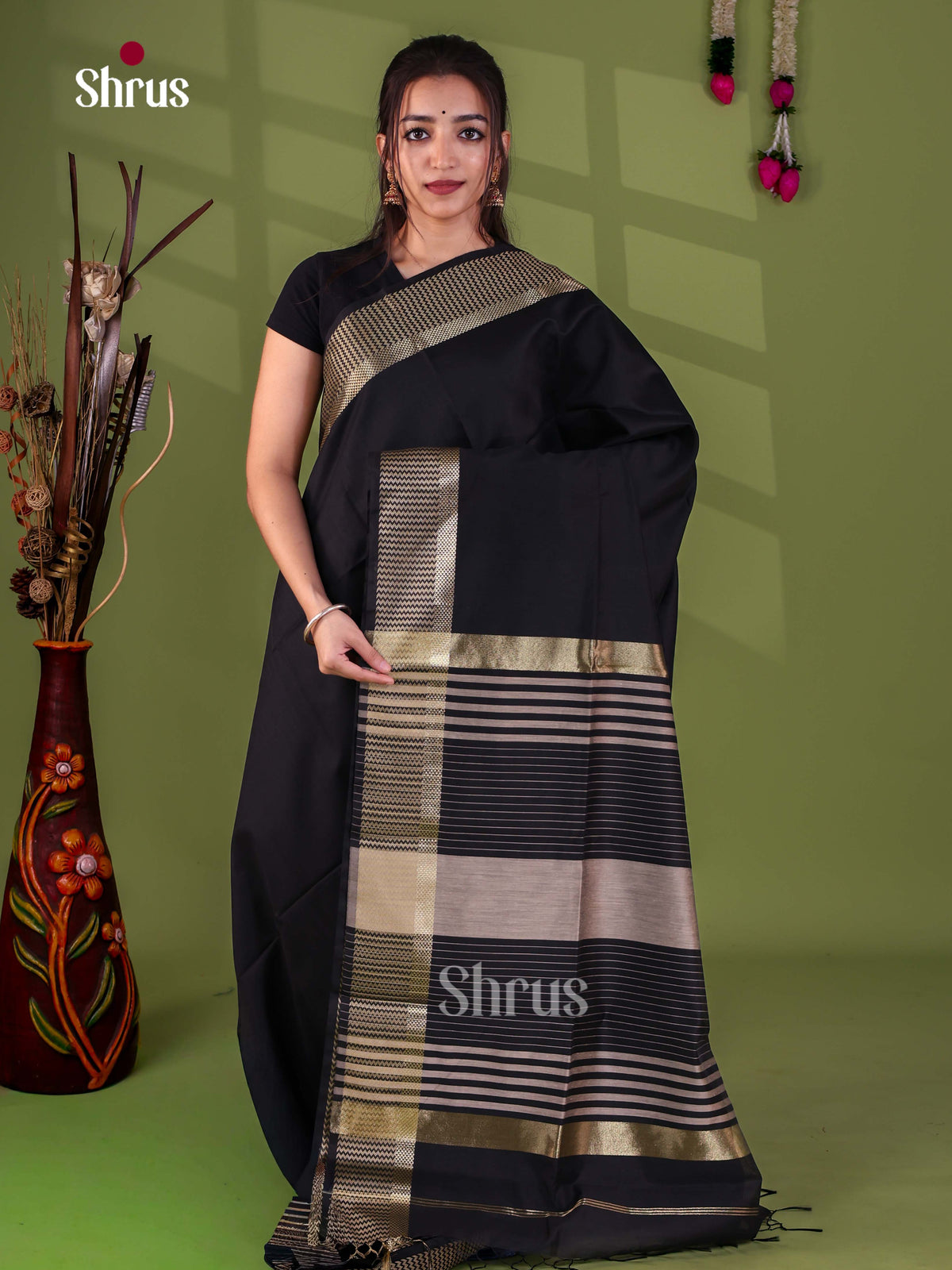 Art Maheshwari Saree - EJ24228