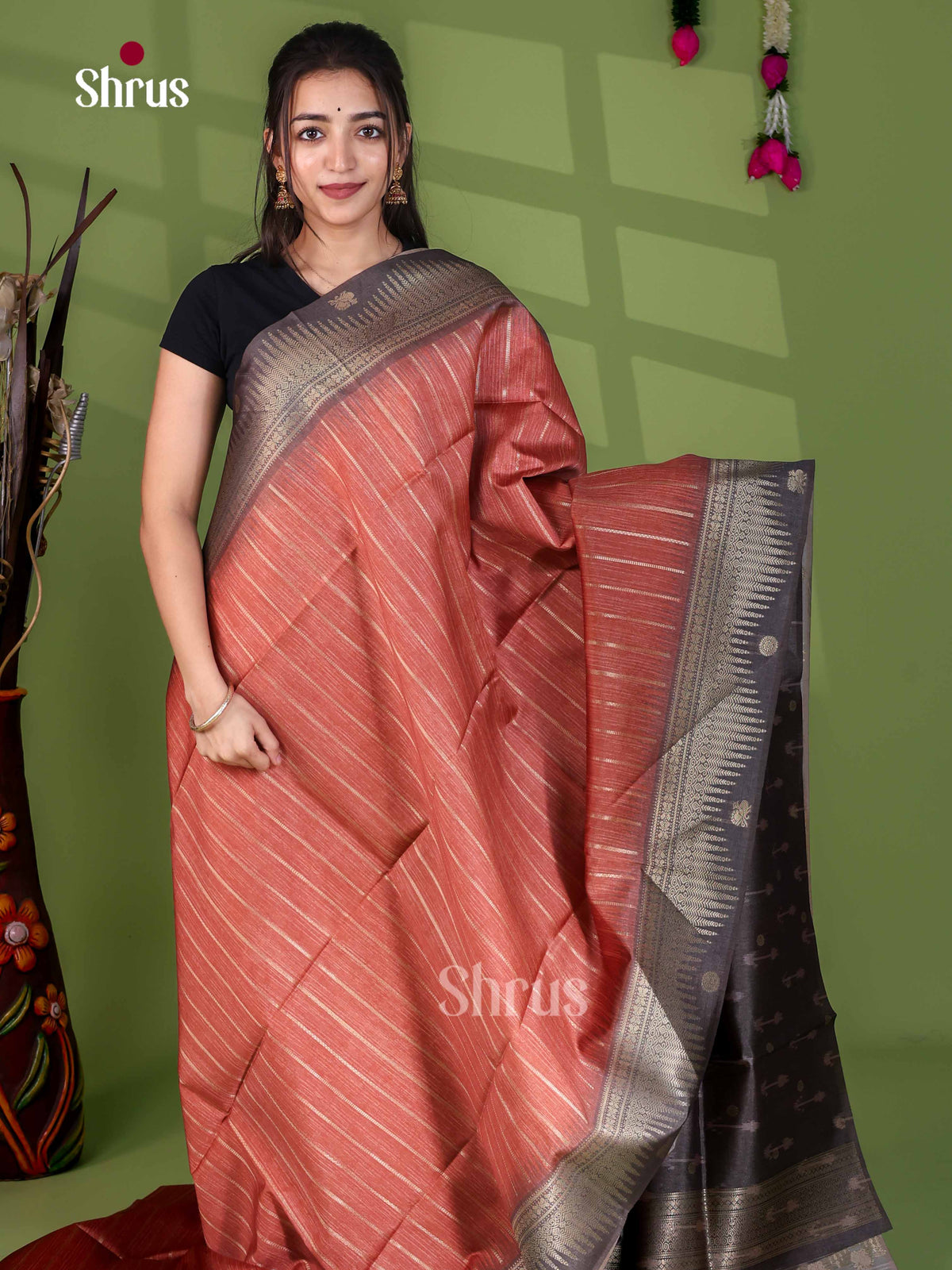 Zari Semi Tussar Saree - EJ24375
