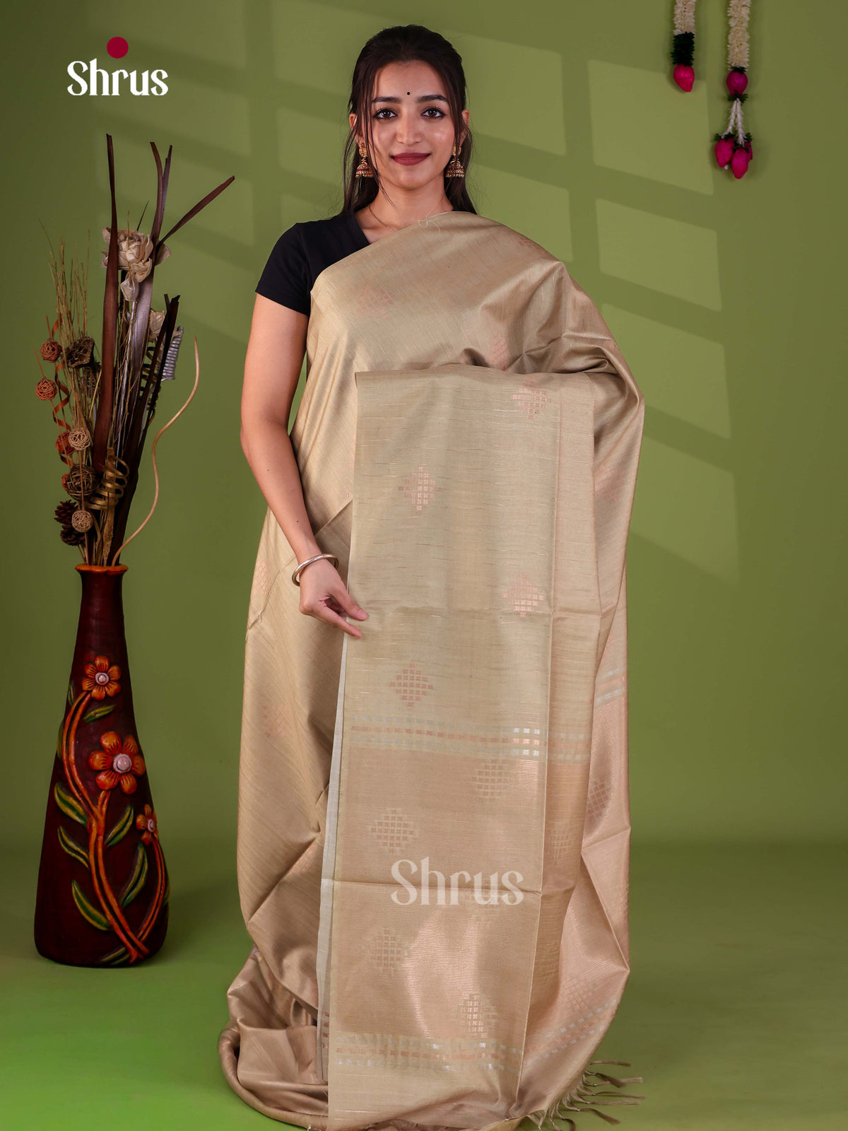 Madeleine Silk Saree-EJ24402