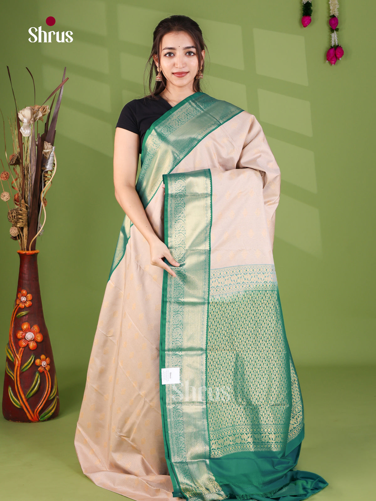 Semi Kanchipuram Saree - EJ26180