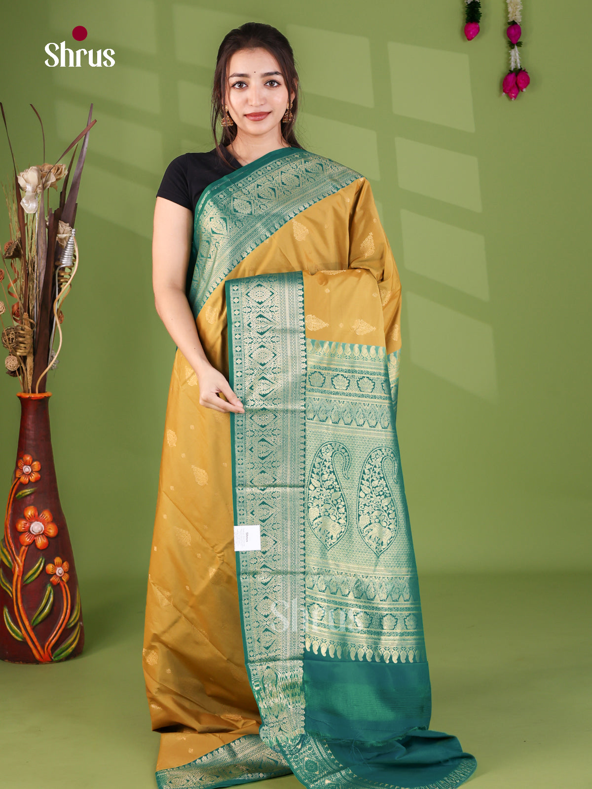 Semi Kanchipuram Saree - EJ26361