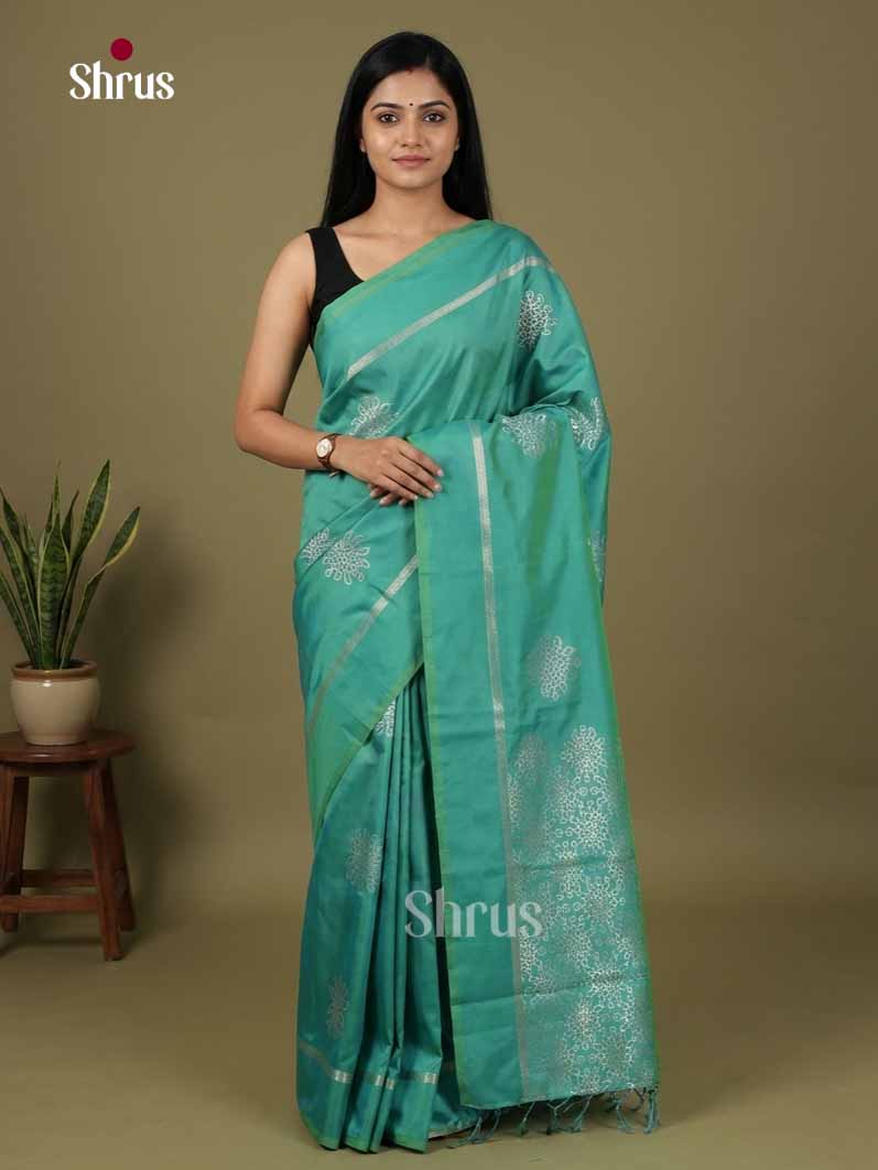 Kolam Semi Soft Silk Saree - EJ26506