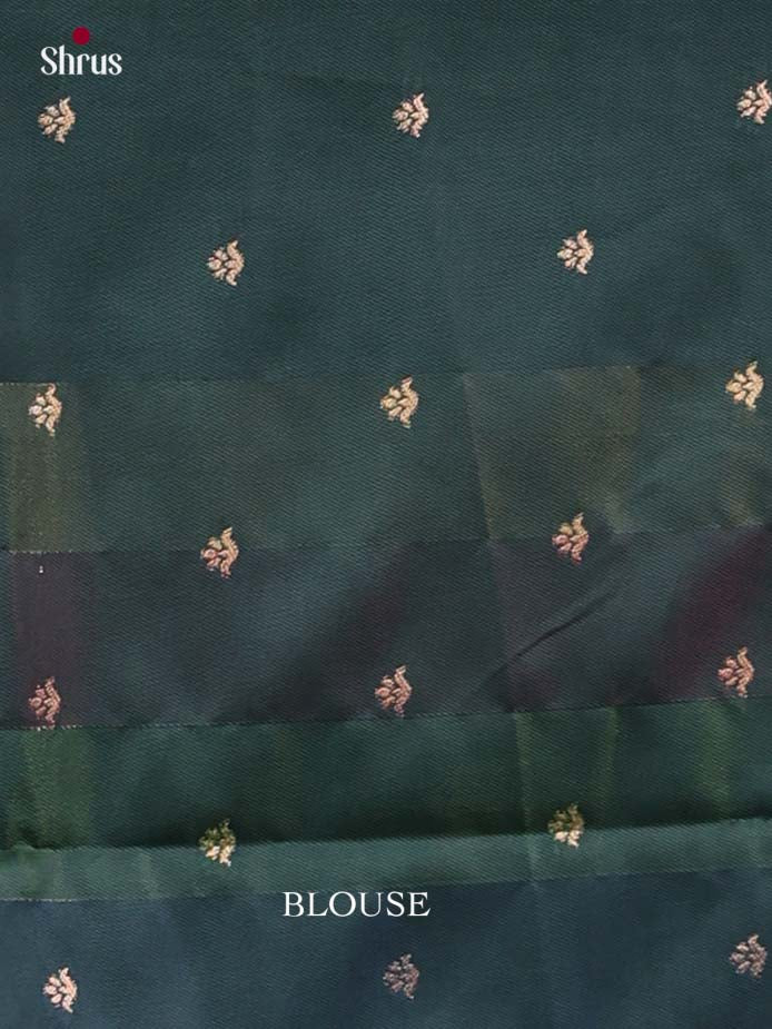 Semi Soft Silk - Madras Checks Saree - EJ29023