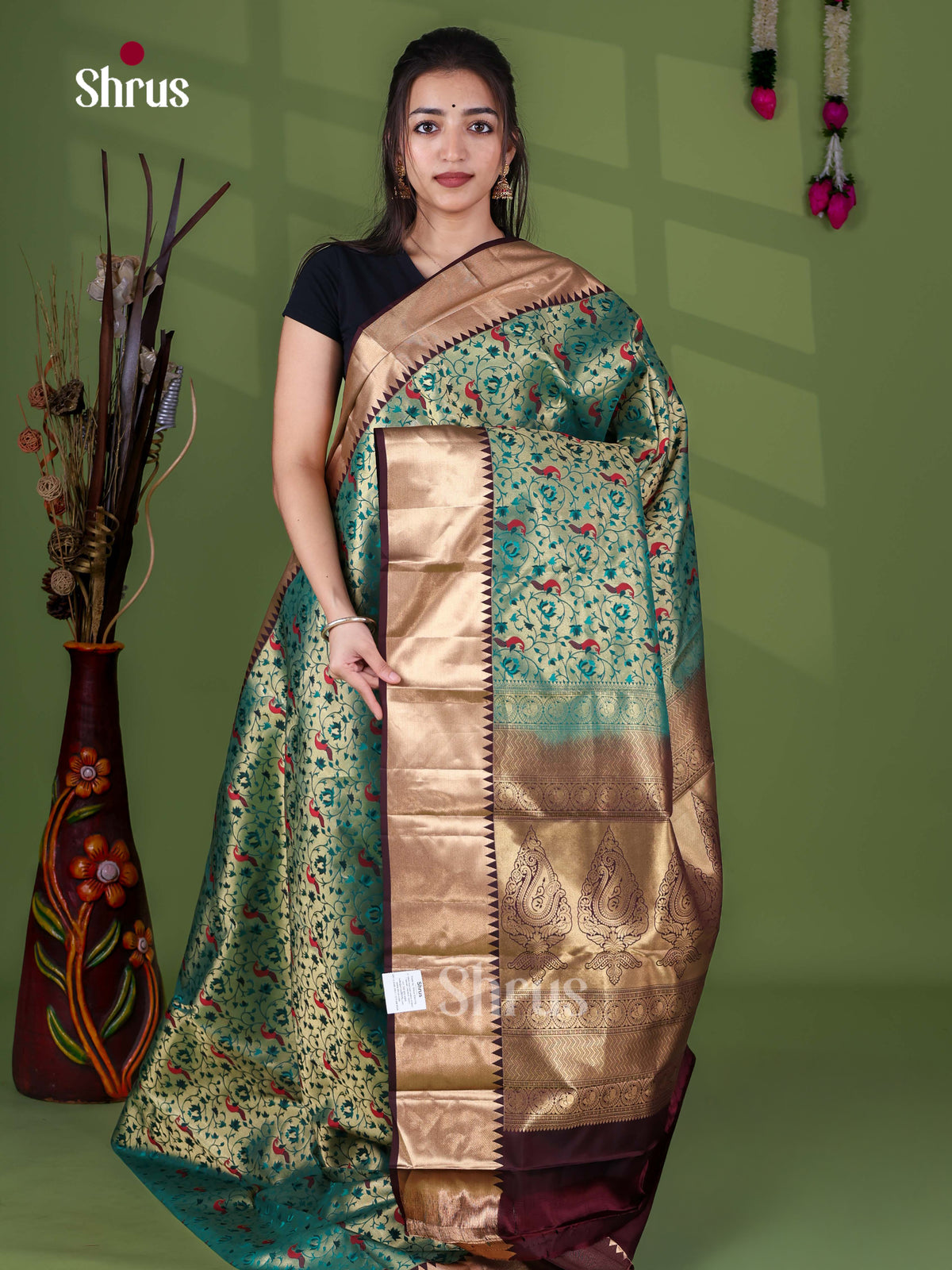 Kanchipuram silk Saree - EJ29053