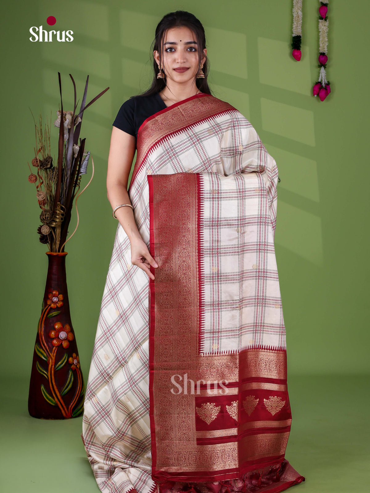 Banarasi Semi Tussar Saree - EJ30389