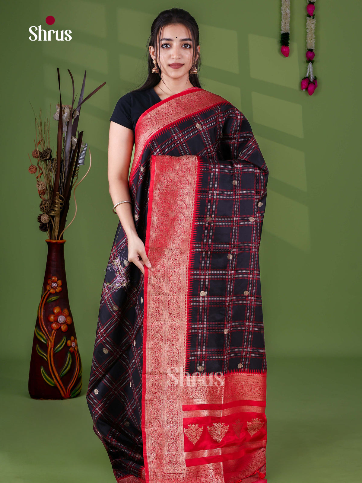 Banarasi Semi Tussar Saree - EJ30391