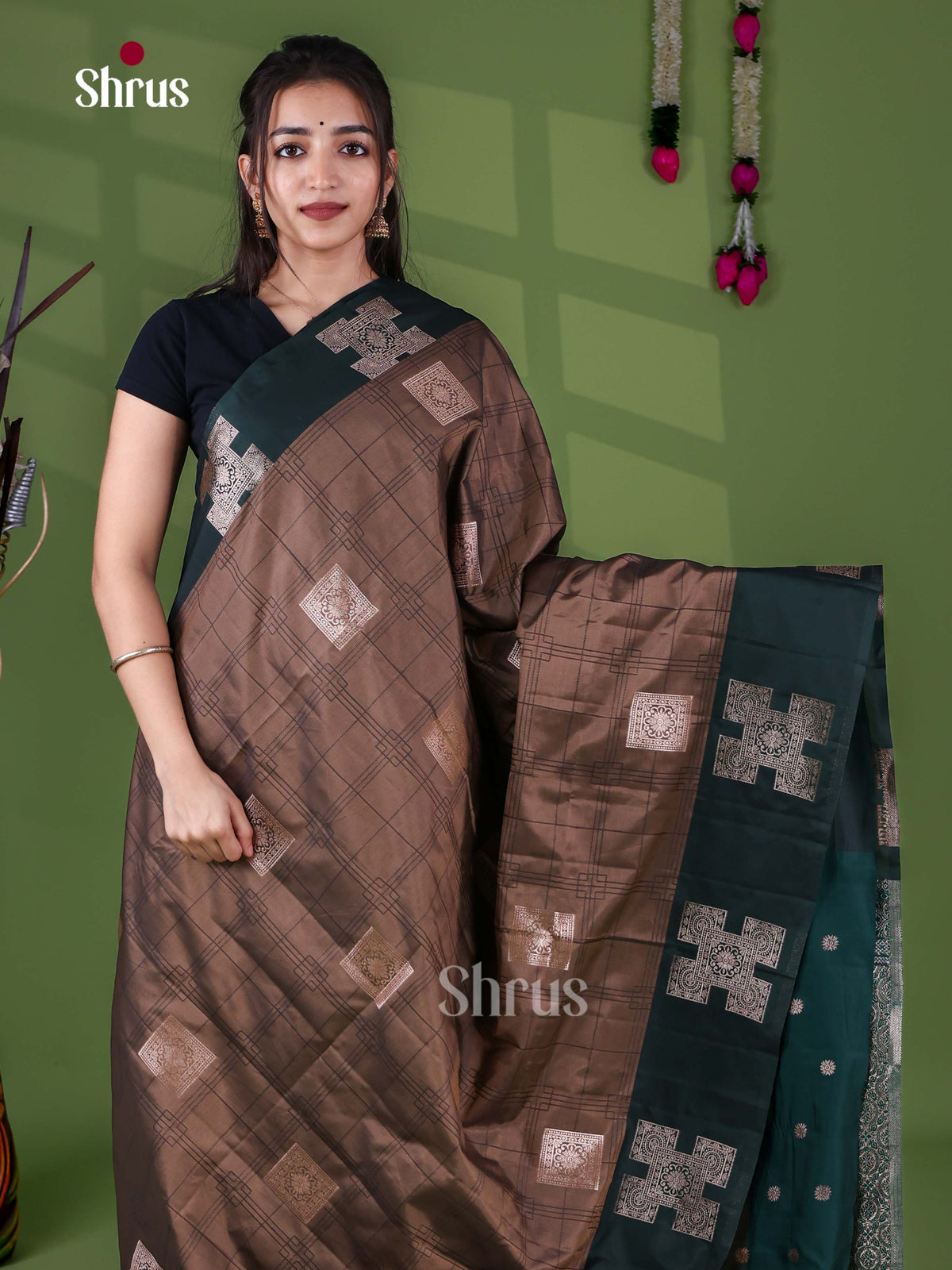 Semi Softsilk Saree - EJ30396