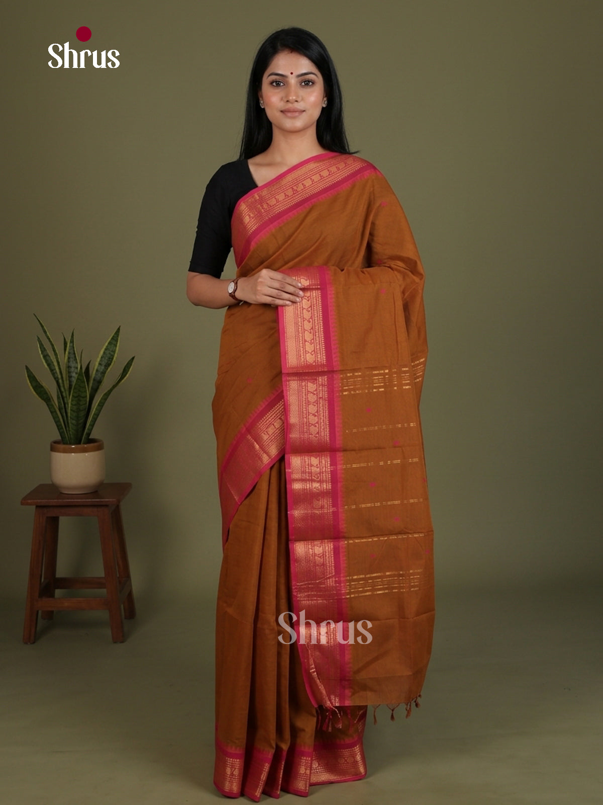 Elegant Copper Chettinad Cotton Saree With Thread Buttas & Pink Temple Zari Border