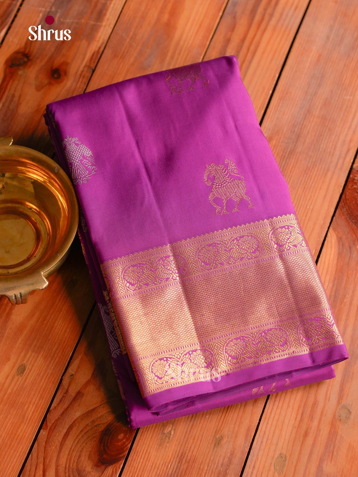Elegant Magenta Kanchipuram Silk Saree With Gold & silver Yaali Motifs | Self Zari Border & Brocade Pallu