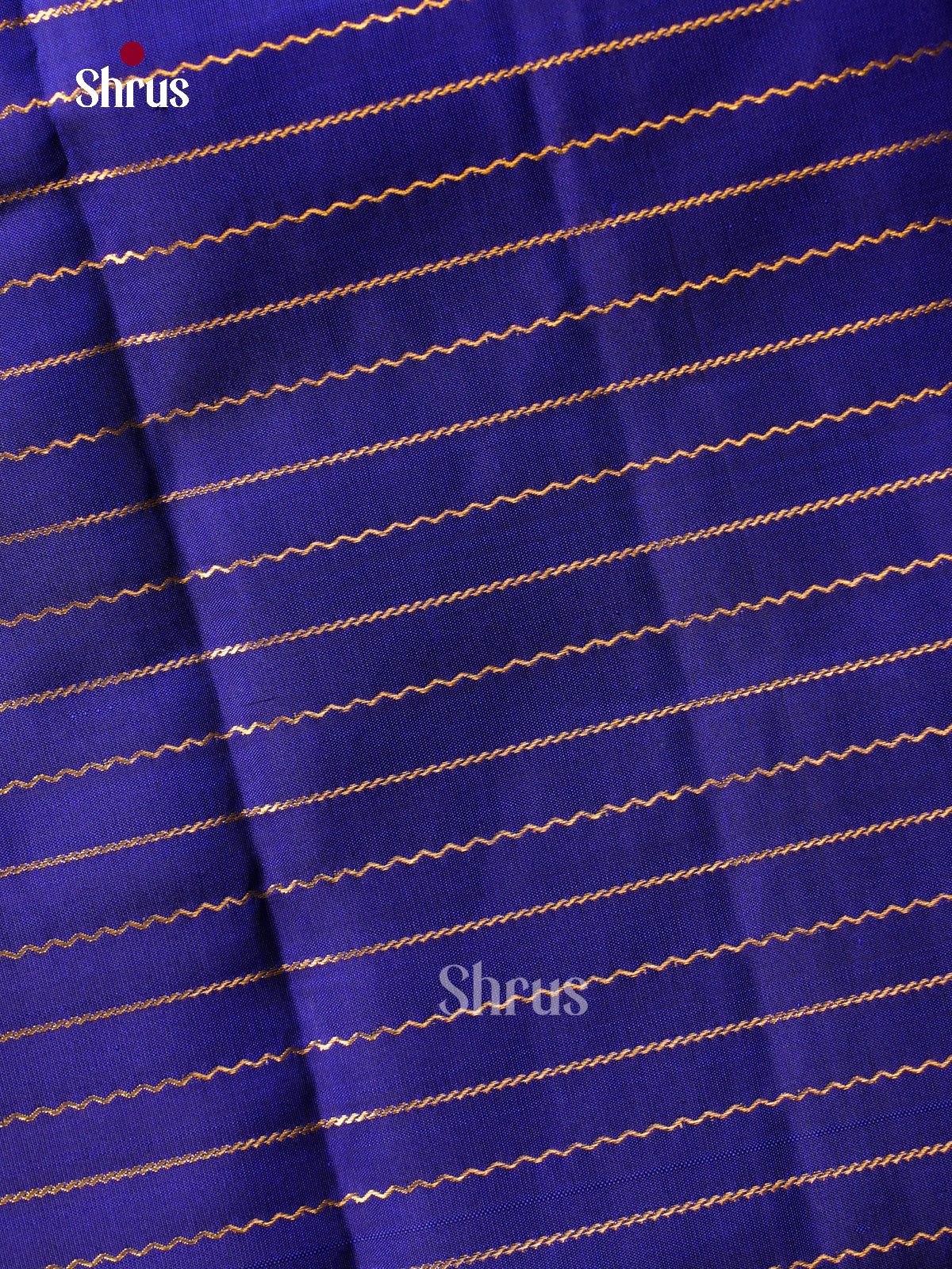 Exquisite Dark Blue Kanchipuram Pattu Saree With Wavy Zari Stripes | Turquoise Rettapet Zari Border
