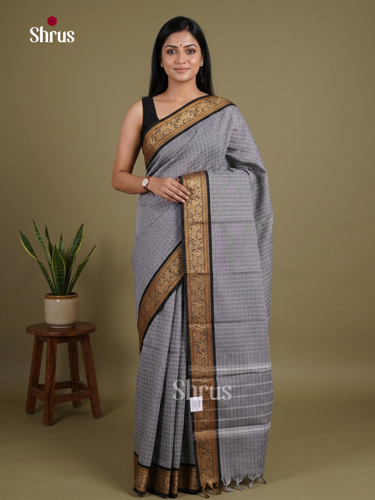 Exquisite Grey Chettinad Cotton Saree With Checks, Micro Buttas & Black Border