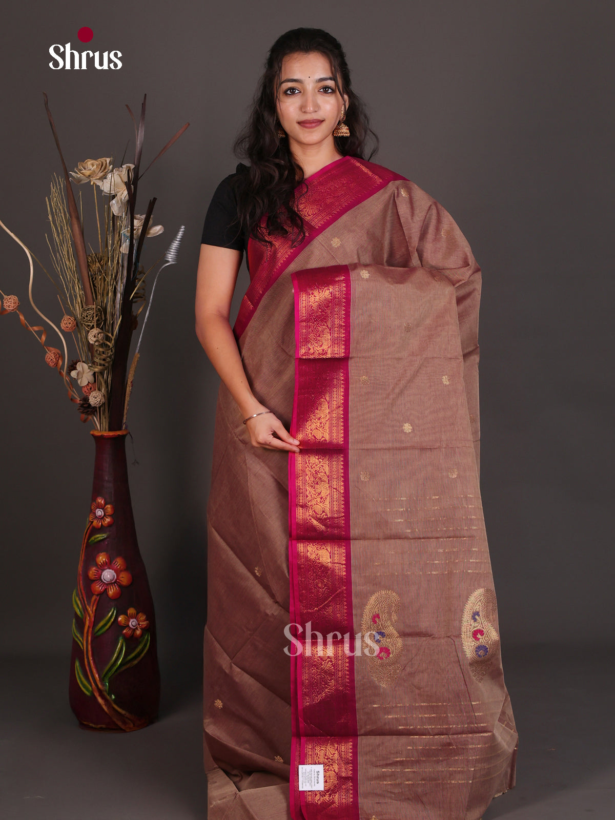 Exquisite Light Brown Chettinad Cotton Saree With Gold Floral Buttas & Pink Zari Border - Shop on Shrus.com