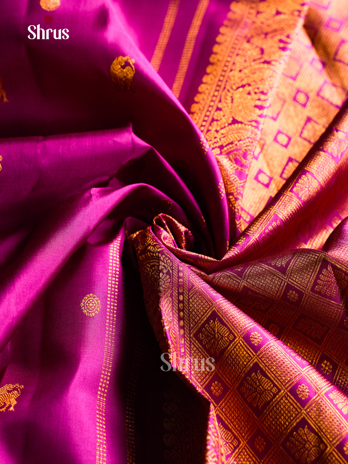Exquisite Purple Silk Saree With Peacock & Coin Buttas | Self Broad Zari Border & Brocade Pallu