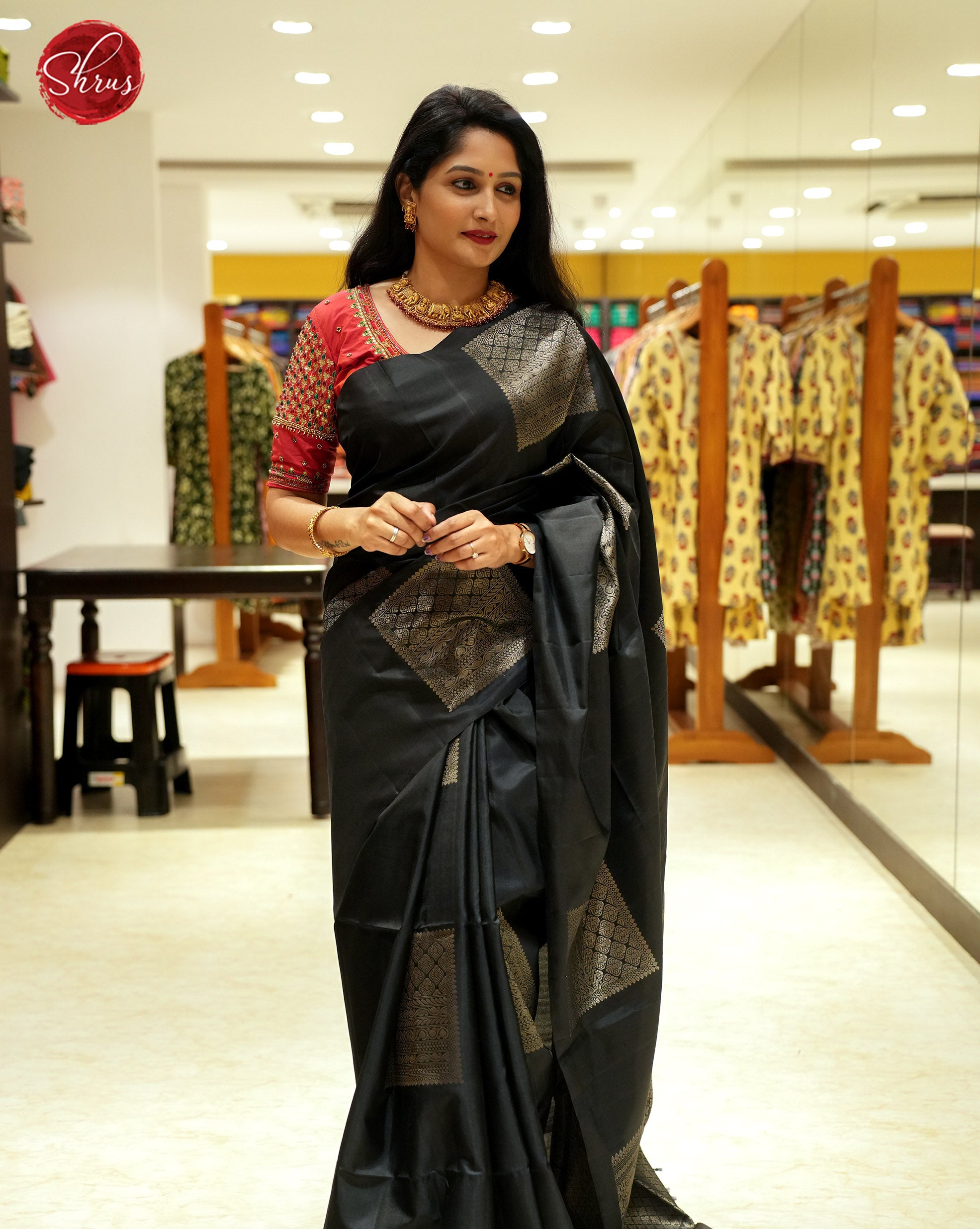 Black(single tone) - soft silk saree - Shop on ShrusEternity.com