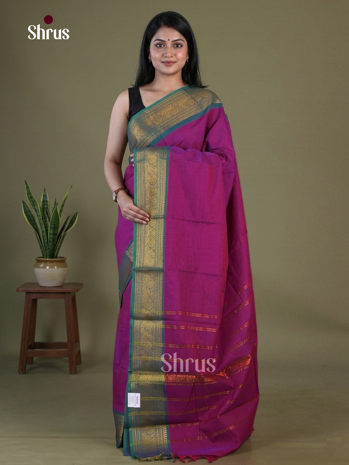 Gorgeous Vadamalli Chettinad Cotton Saree With Plain Body & Green Zari Border