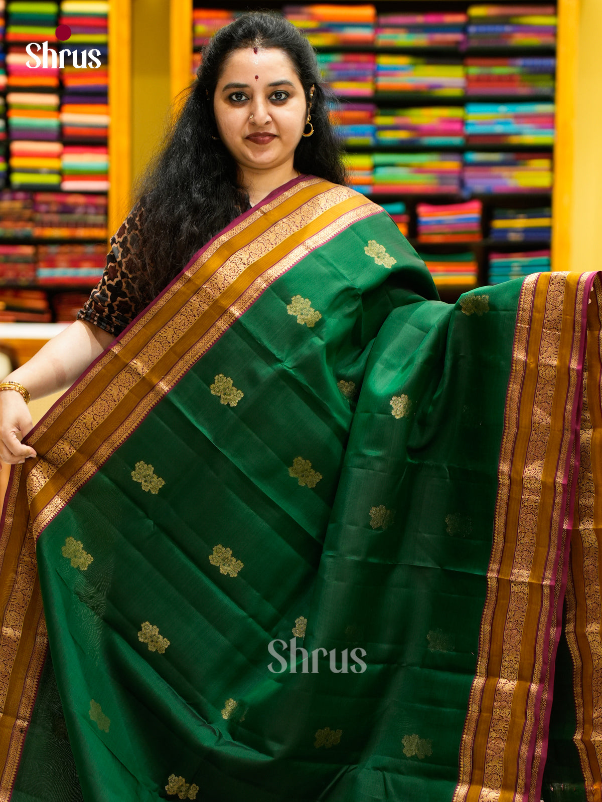 Serene Green Halfpure Kanchipuram Sarees With Floral Buttas, Striped Border & Magenta Brocade Pallu