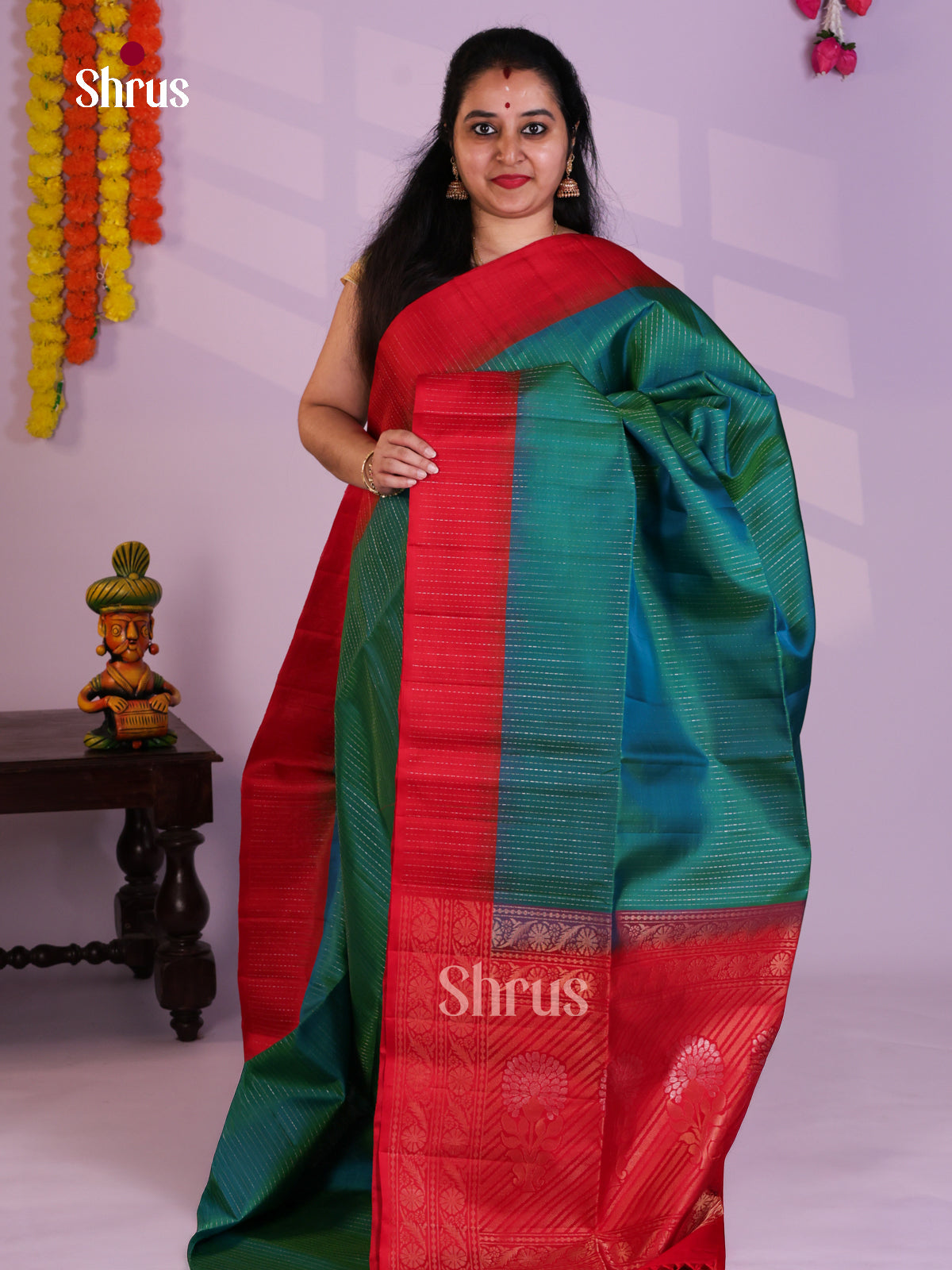Buy Sheeny Green Soft Silk Saree with Zari Pinstripes, Red Border & Brocade pallu