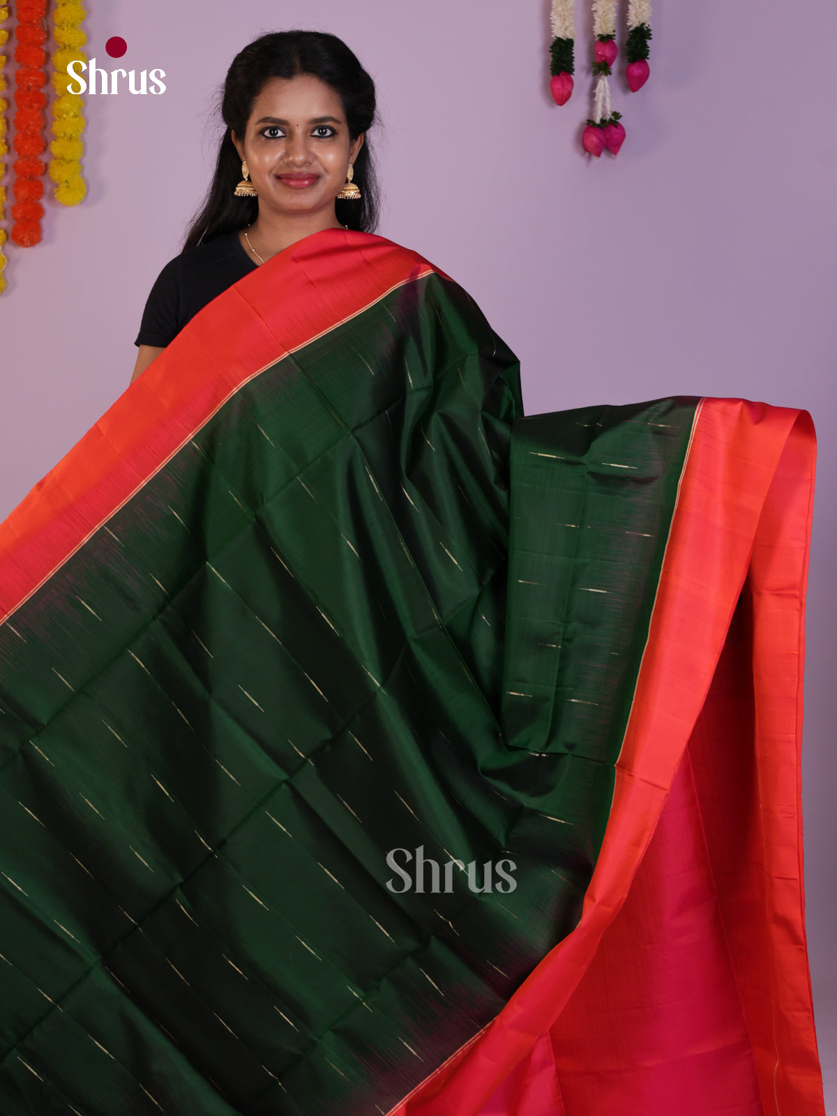 Buy Opulent Green Soft Silk Sarees with Zari Buttas, Orangish Pink Border & Brocade pallu