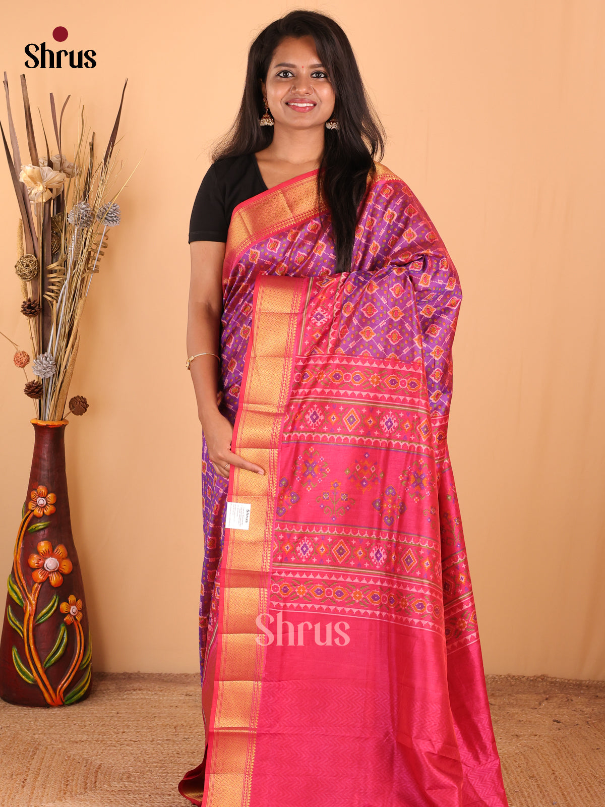 DDS16038 - Semi Patola Saree - Shop on Shrus.com