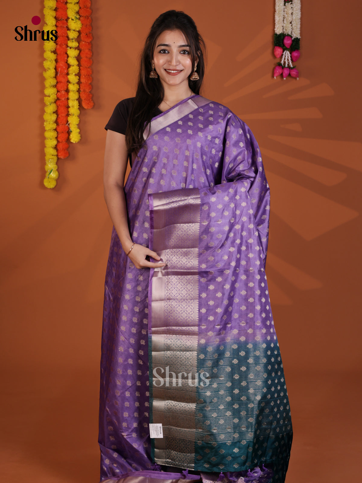 Buy Delicate Lavender North Silk Cotton Saree With Golden Buttas, Teal Green Border & Pallu