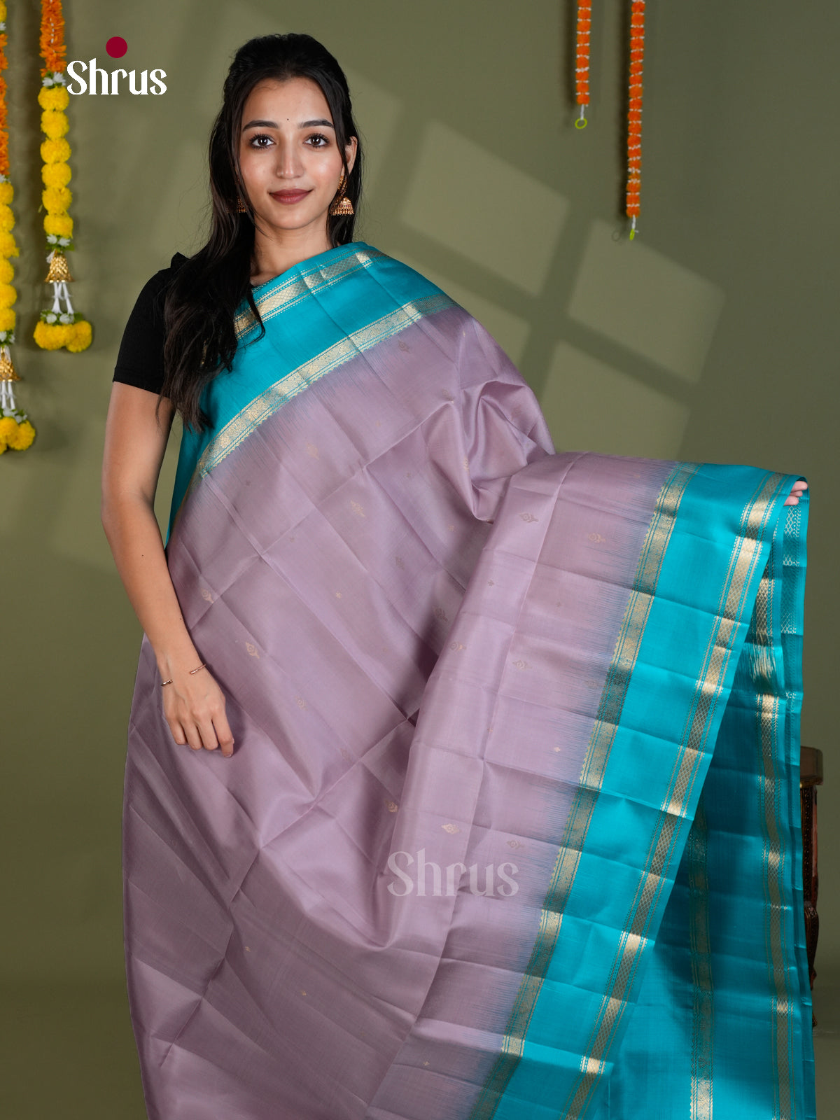 Buy Breezy Lavender Pure Soft Silk Saree With Small Buttas, Teal Rettaipet Zari Border & Brocade Pallu