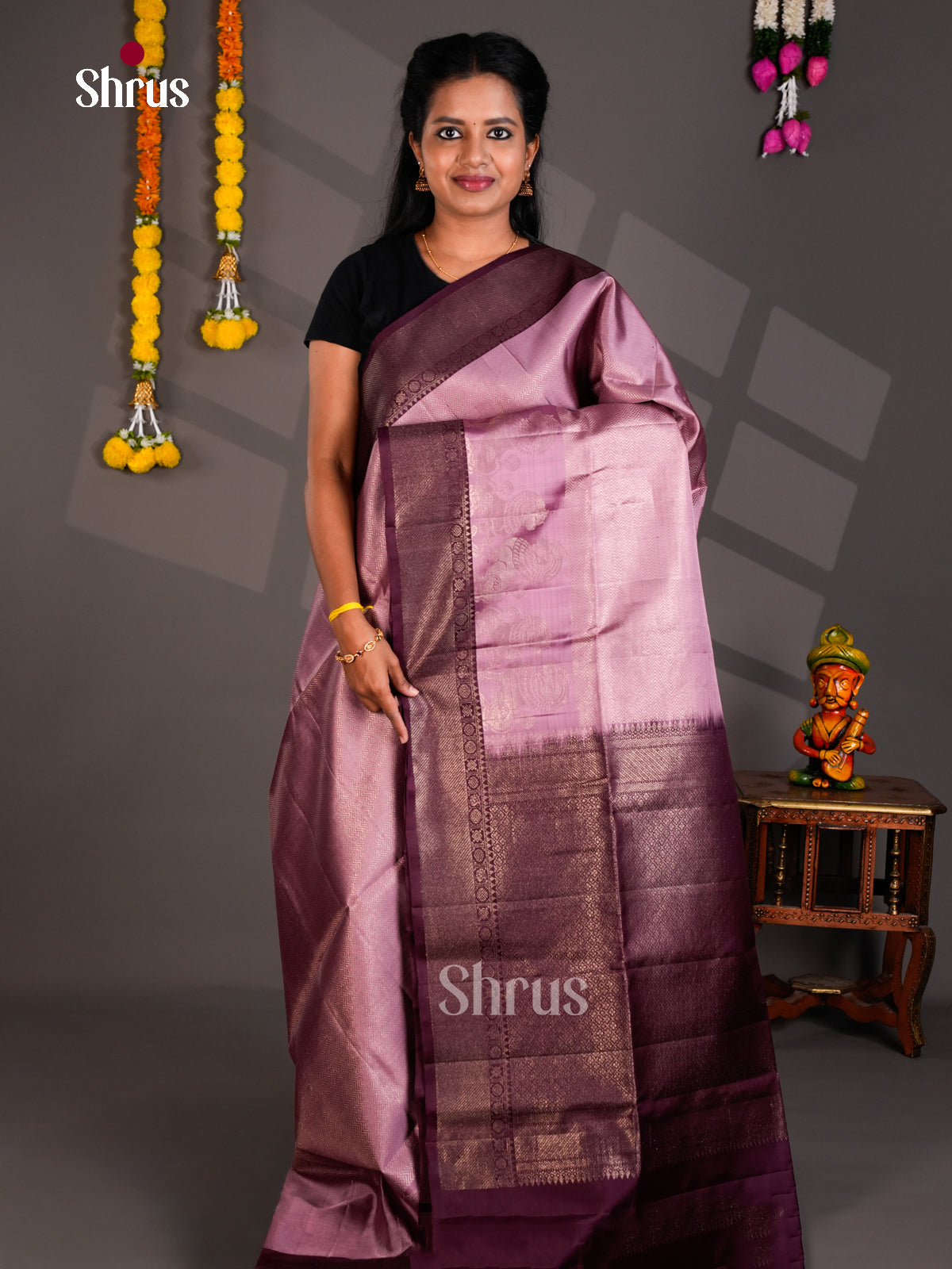 Buy Majestic Lavender Soft Silk Saree With Zari Jacquard Pattern, Wine Border & Brocade Pallu
