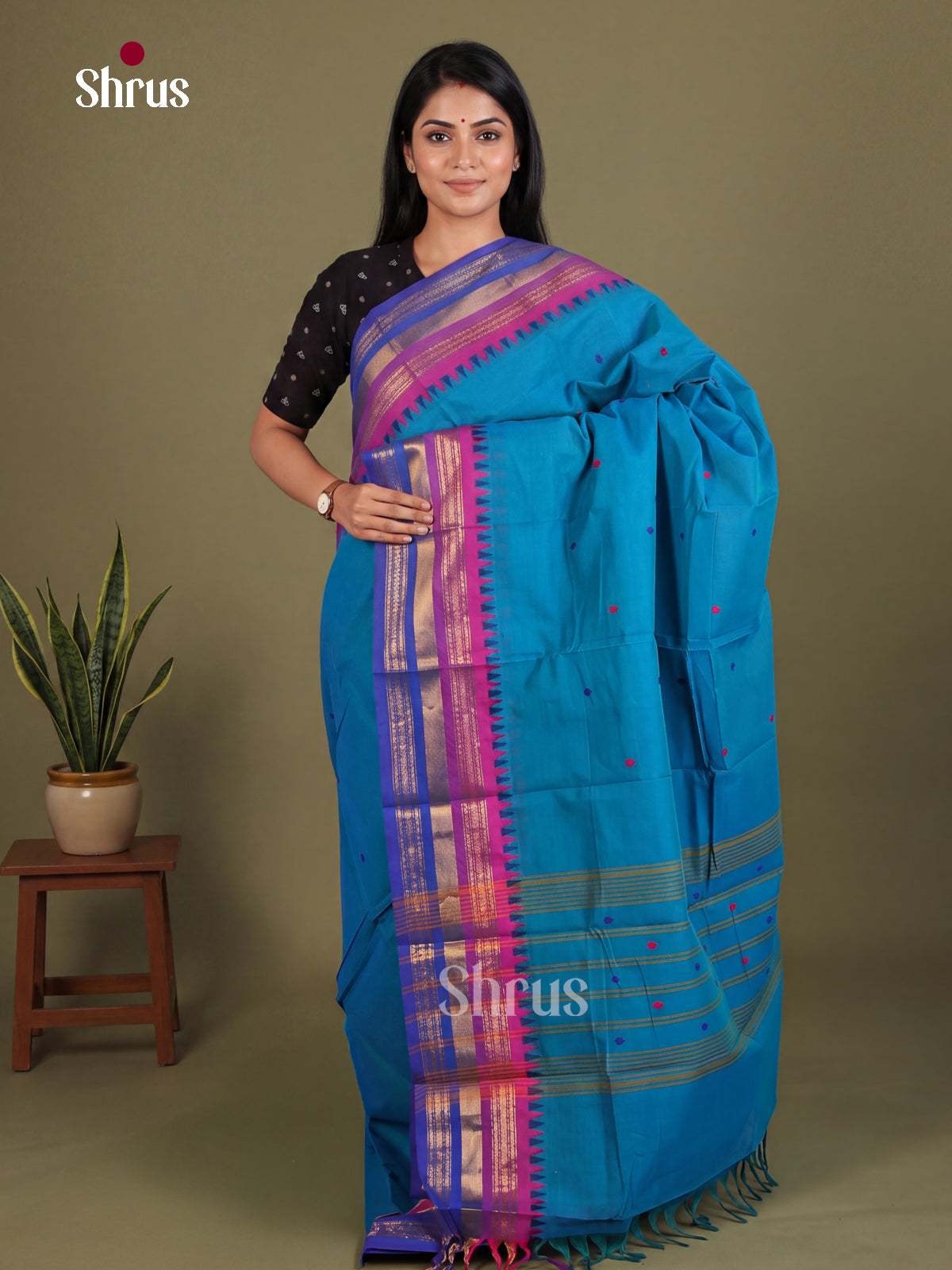 Luminous Light Blue Chettinad Cotton Saree With Thread Buttas, Blue & Pink Temple Zari Border