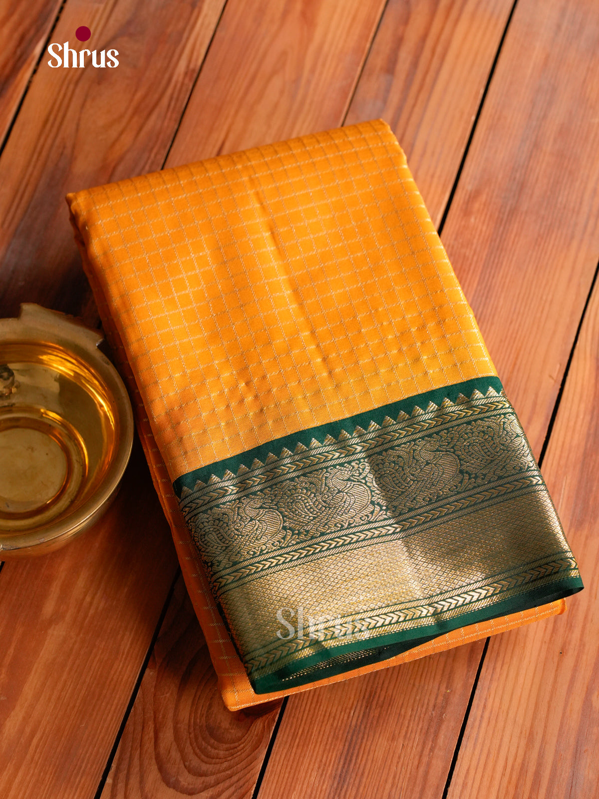 Luminous Yellow Kanchipuram Silk Saree With Small Zari Checks | Dark Green Temple Zari Border & Pallu