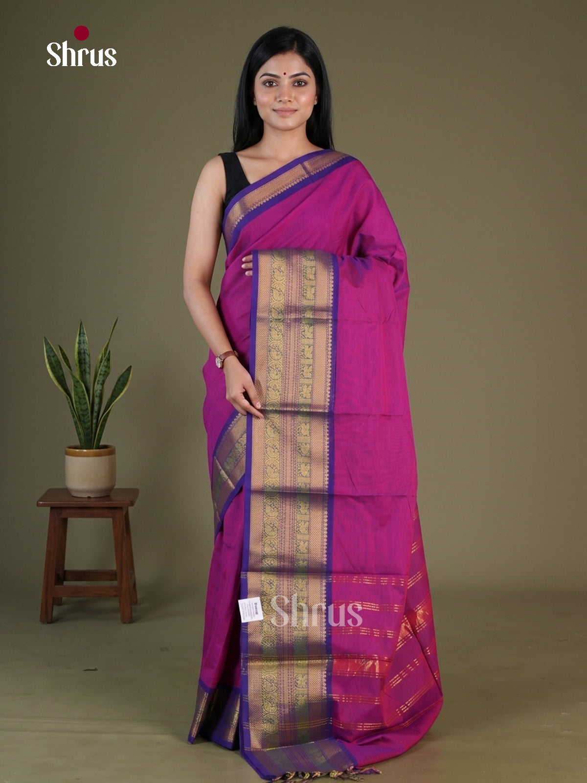 Luxurious Magenta Chettinad Cotton Saree With Plain Body & Indigo Broad Zari Border