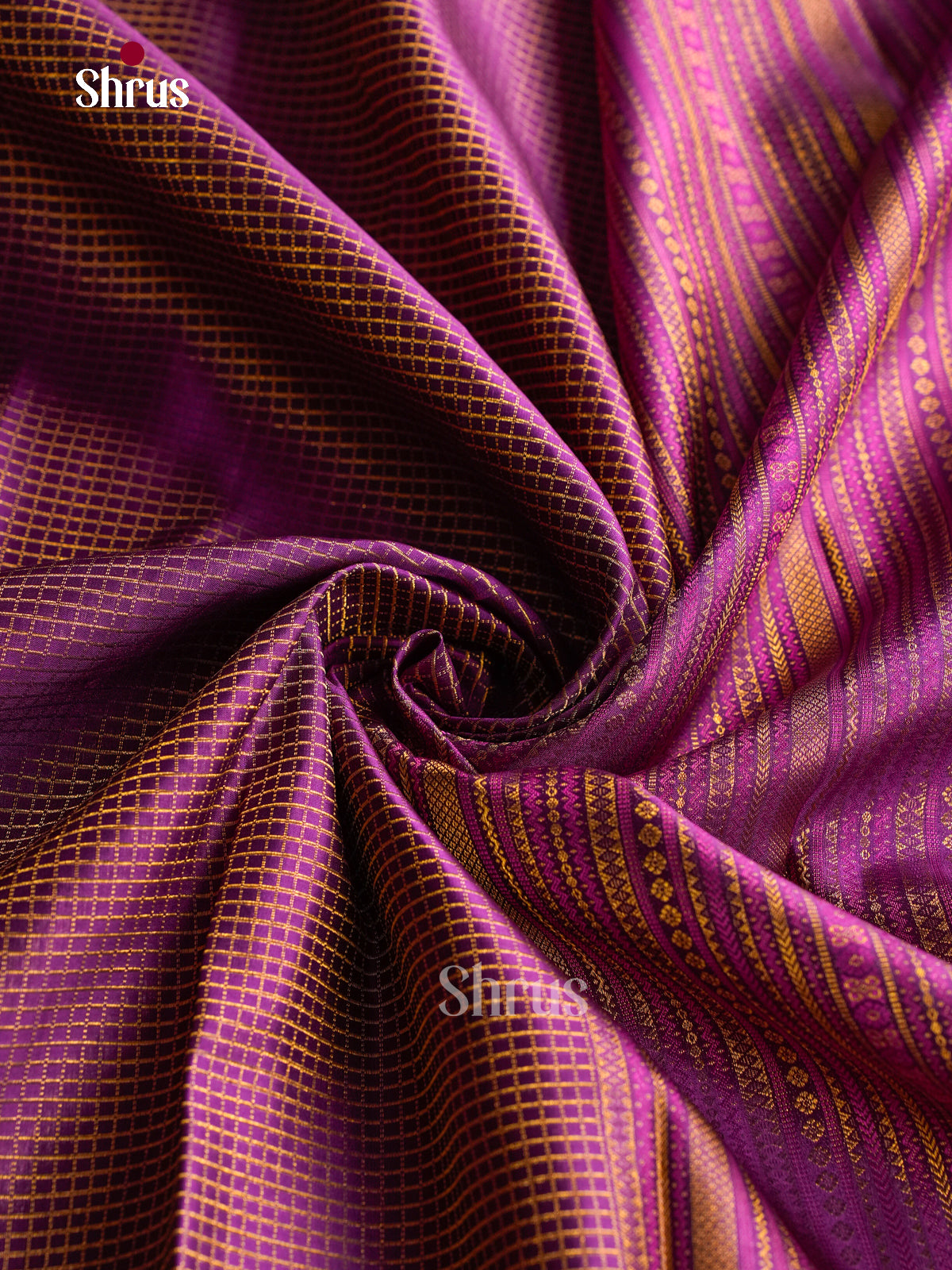 Luxurious Purple Kanchipuram Pattu Saree With Fine Zari Checks & Self Border With Geometric Bands