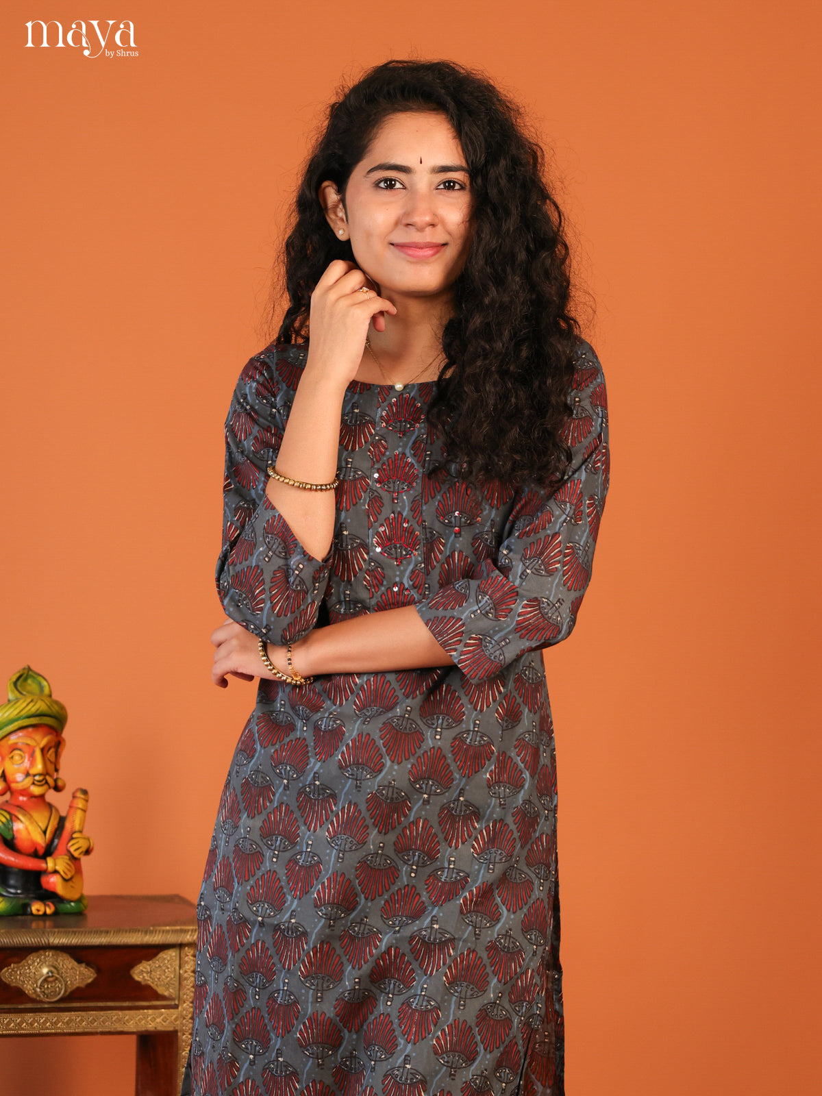 Grey Floral Printed Cotton Kurti - Shop on Shrus.com