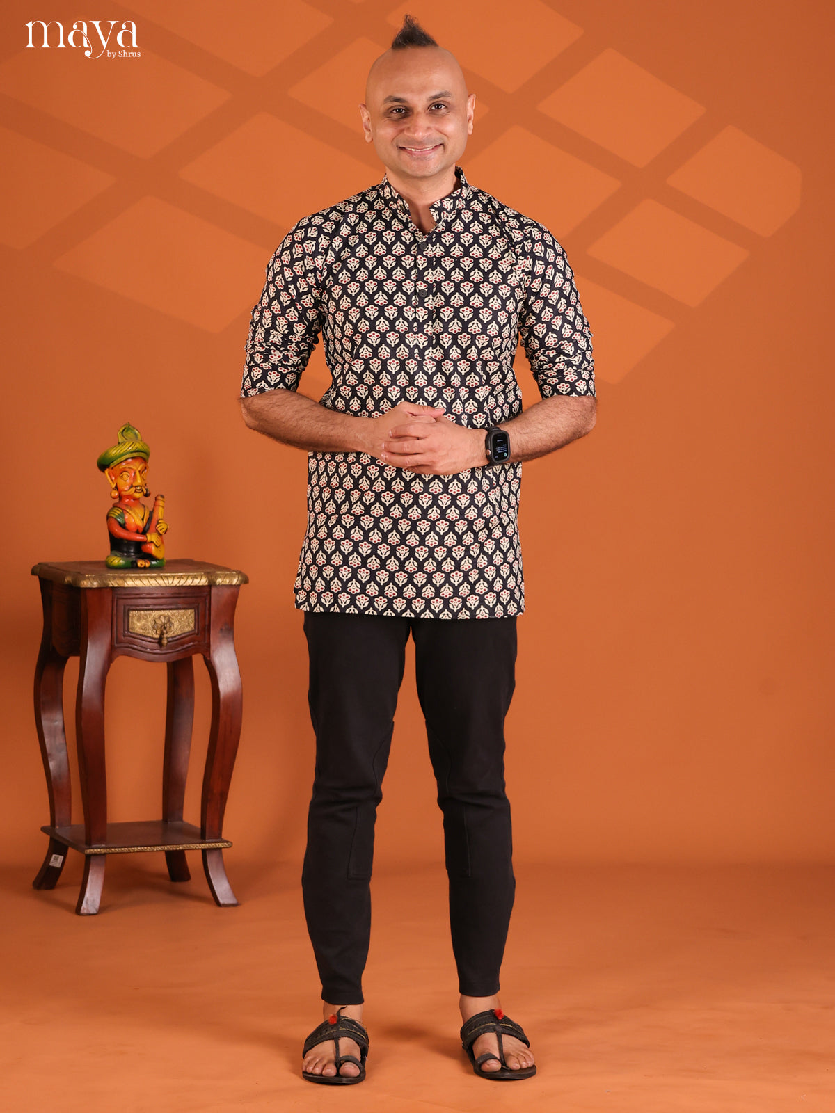 Black Cotton Floral Printed Short Men Kurta - Shop on Shrus.com