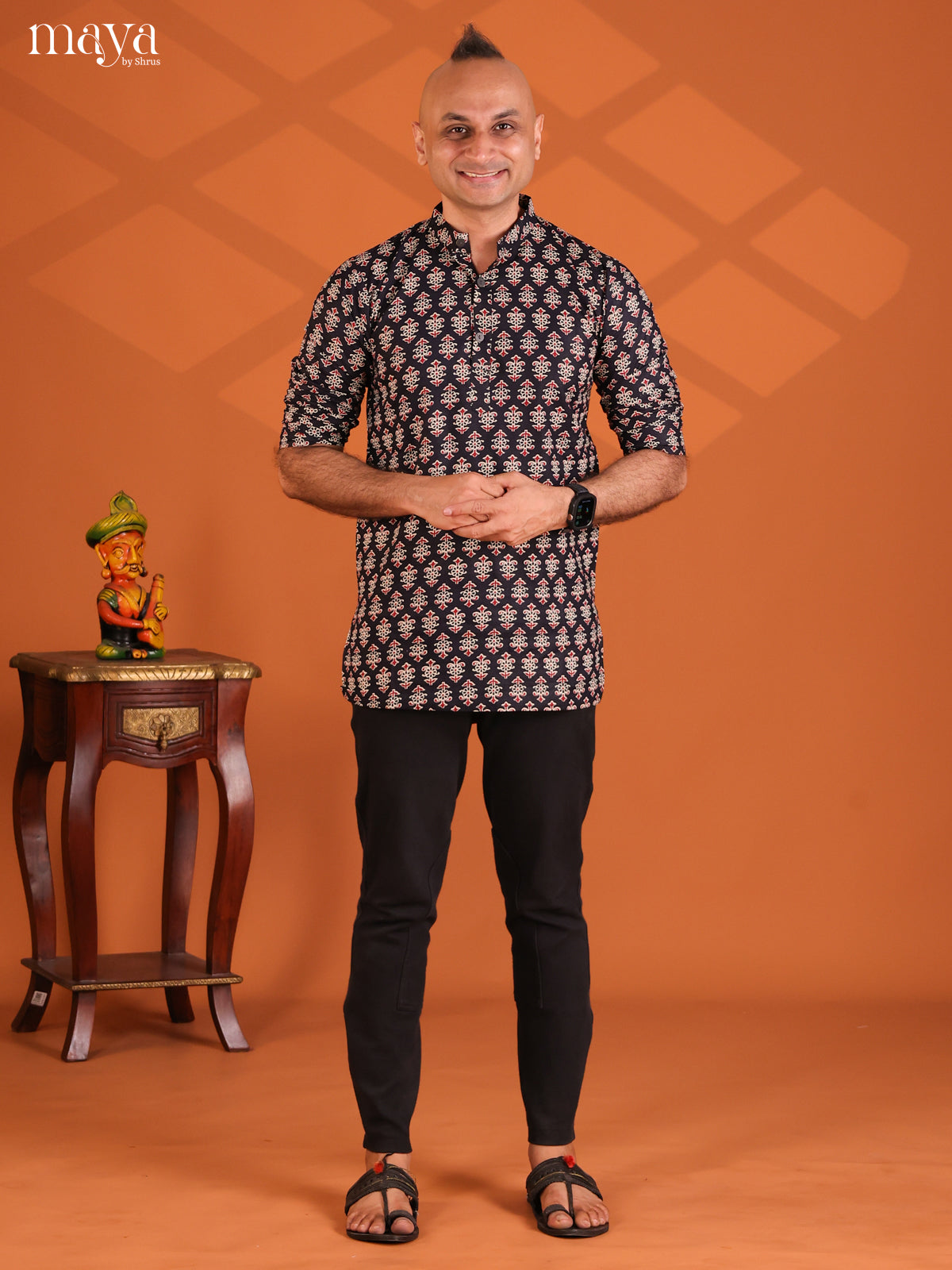 Black Cotton Floral Printed Short Men Kurta - Shop on Shrus.com