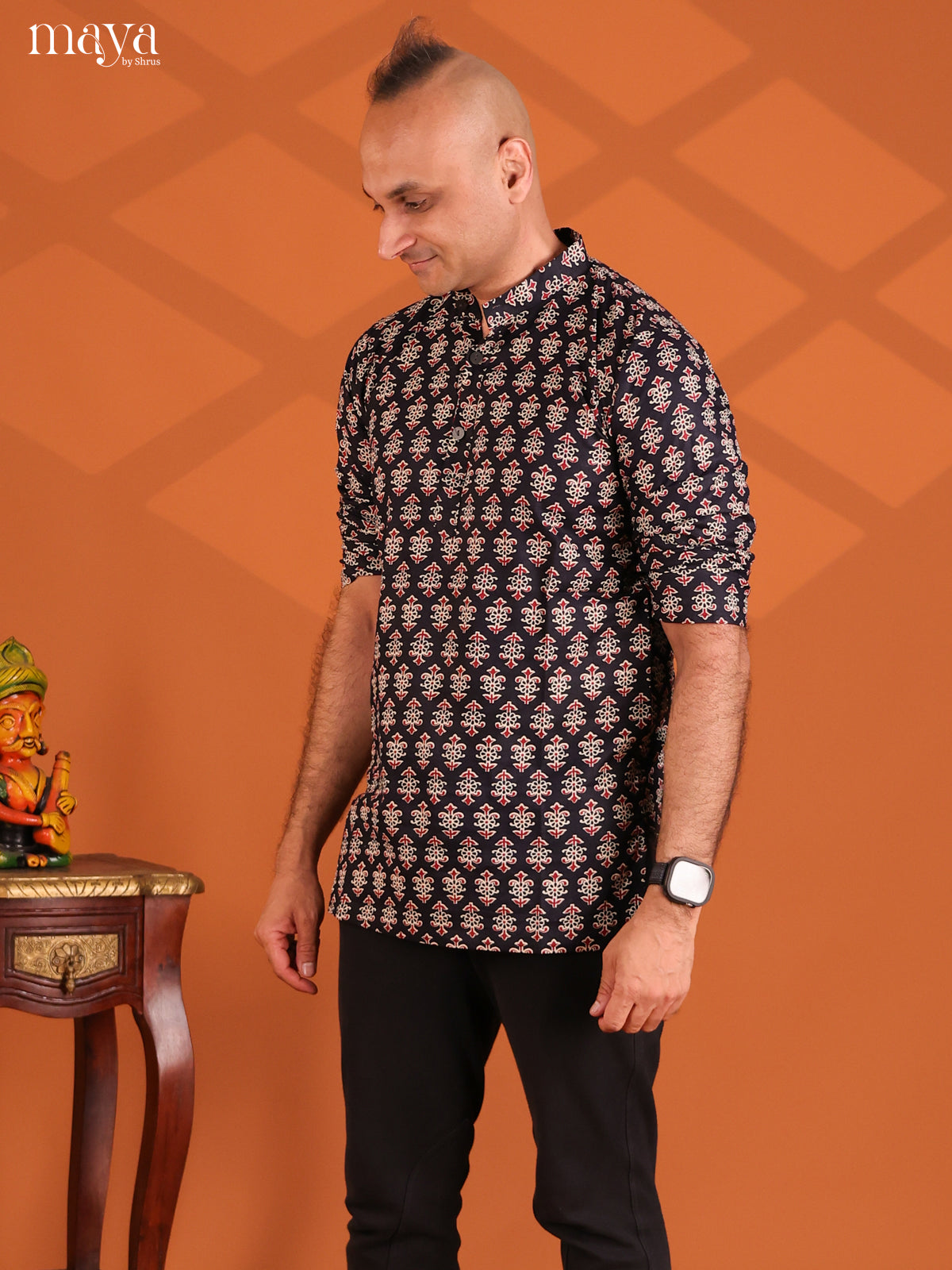 Black Cotton Floral Printed Short Men Kurta - Shop on Shrus.com