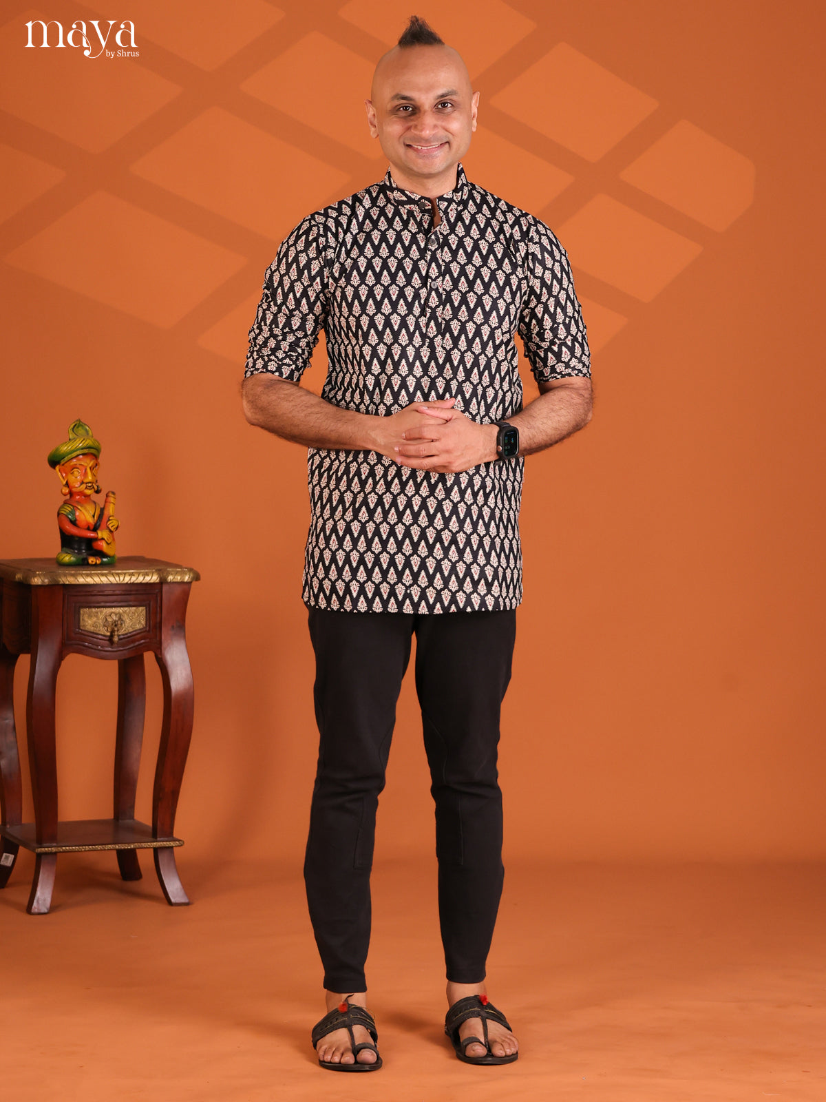 Black Cotton Printeded Short Men Kurta - Shop on Shrus.com