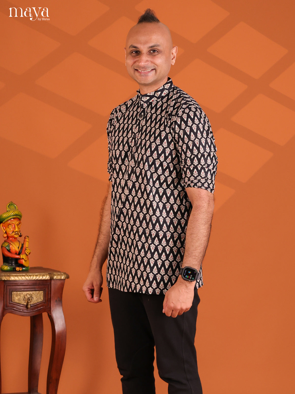 Black Cotton Printeded Short Men Kurta - Shop on Shrus.com