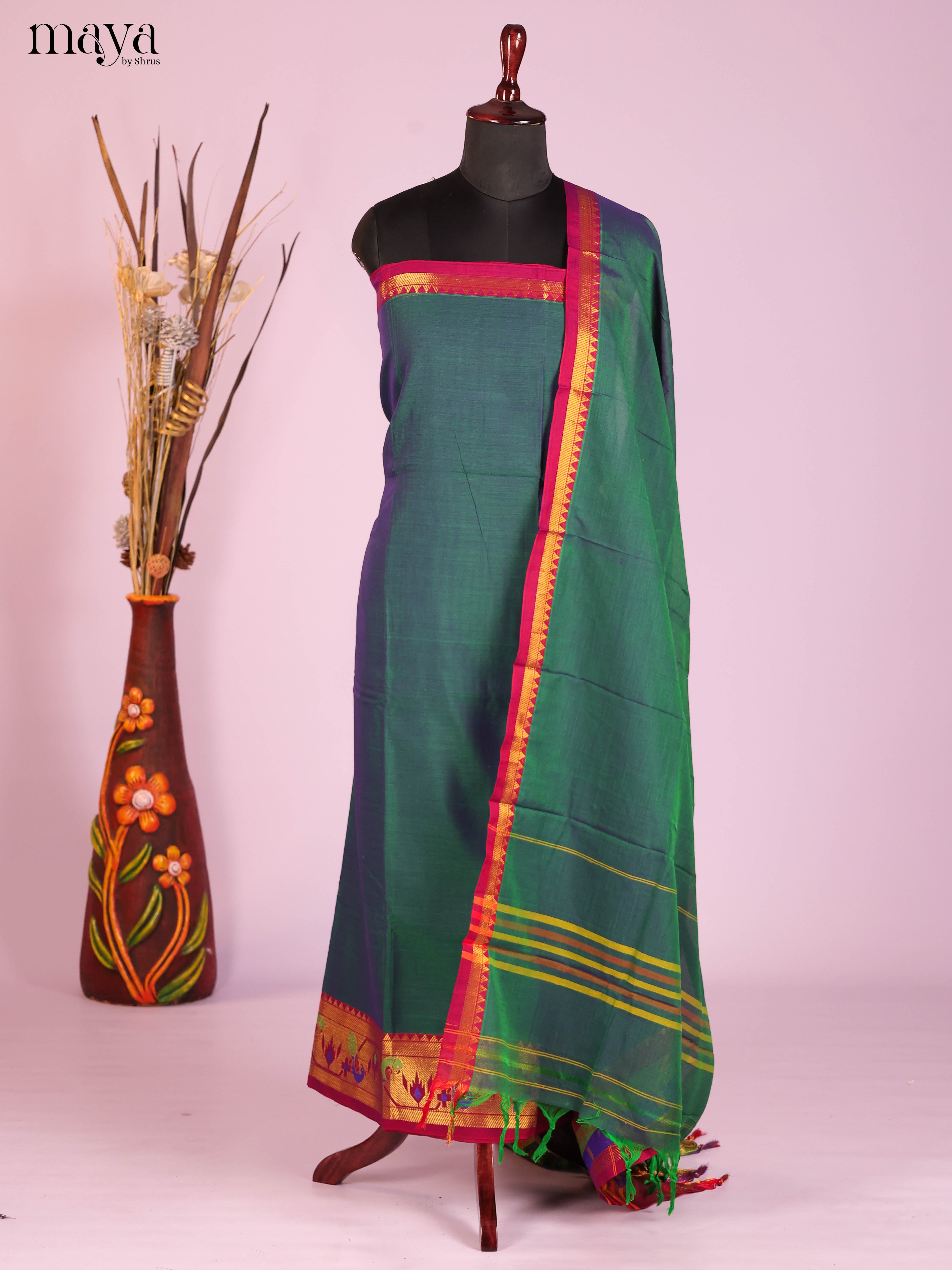 Peacock Green & Red -Narayanpet top & dupatta combo
