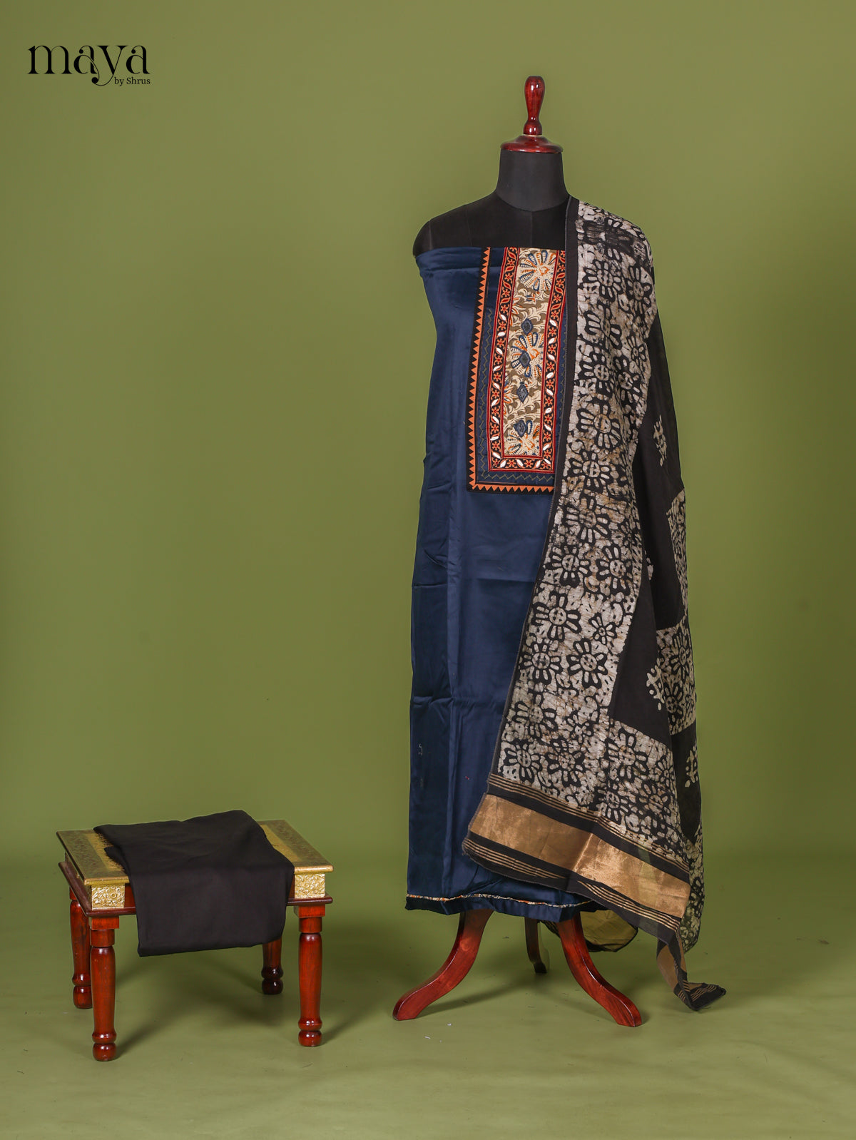 Navy Blue Bhatik Salwar - MEI02192
