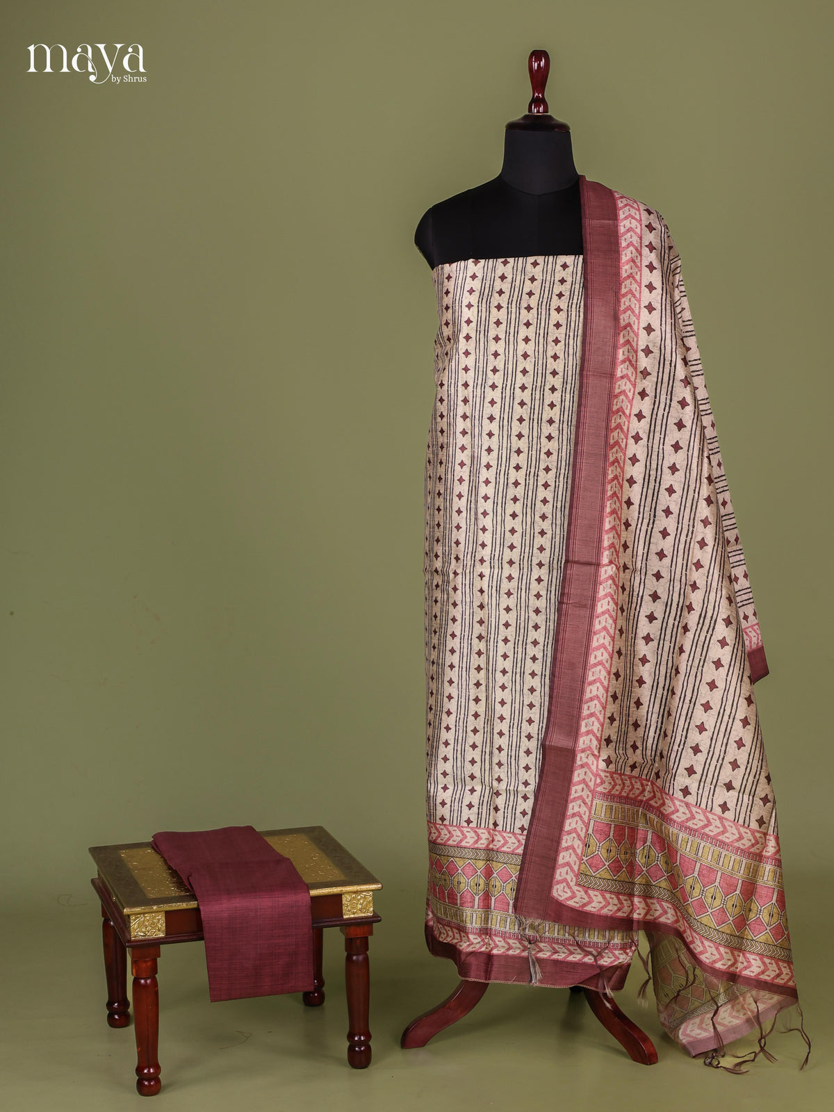 Off White Semi Tussar Salwar - MEJ04009