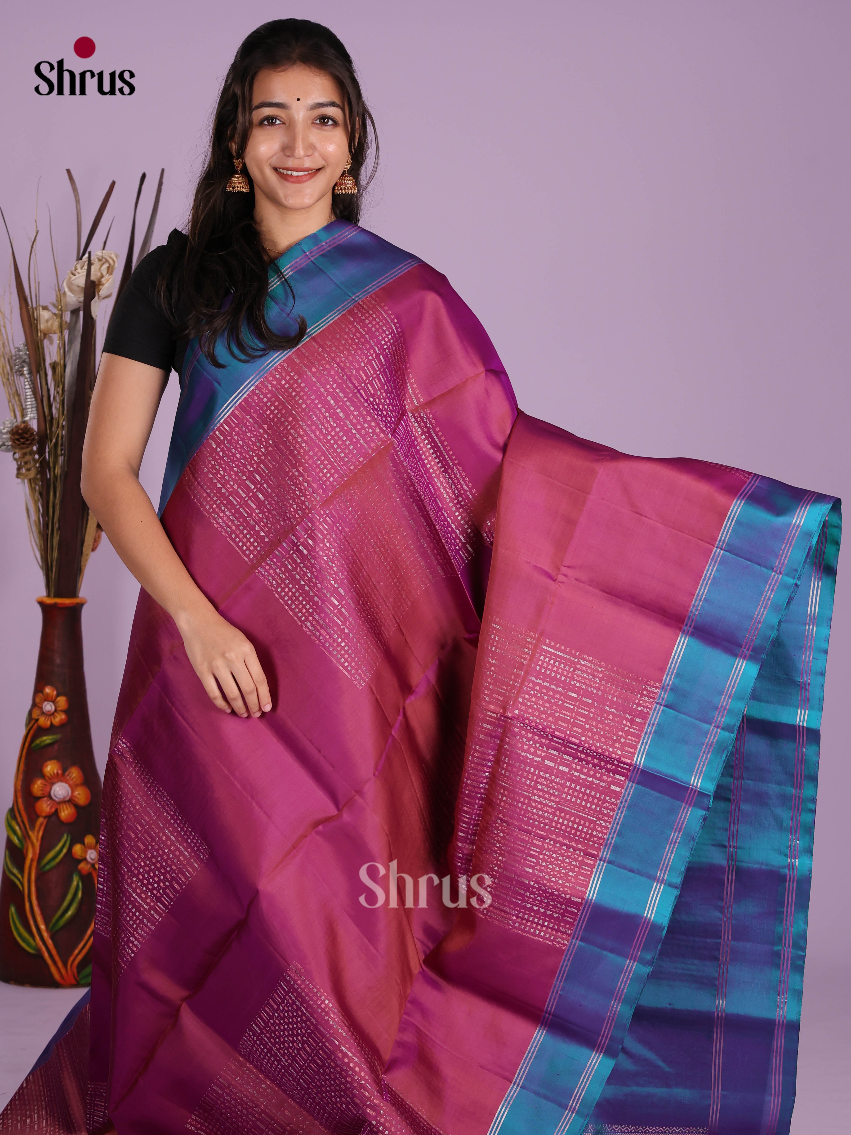 Vibrant Magenta Soft Silk Sarees With Shimmery Body & Teal Rettaipet Border - Shop on Shrus.com