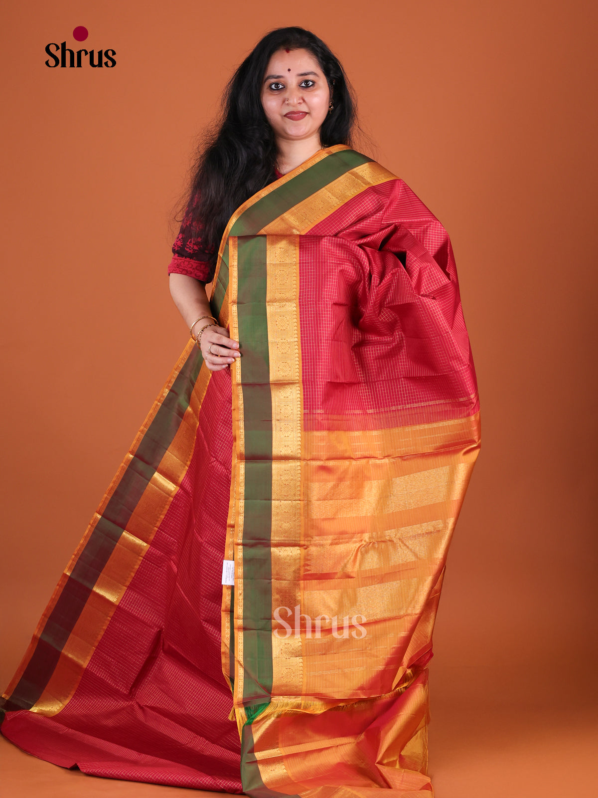 Majestic Red Kanchipuram Saree With Micro Checks | Mustard Rettapet Zari Border & Pallu