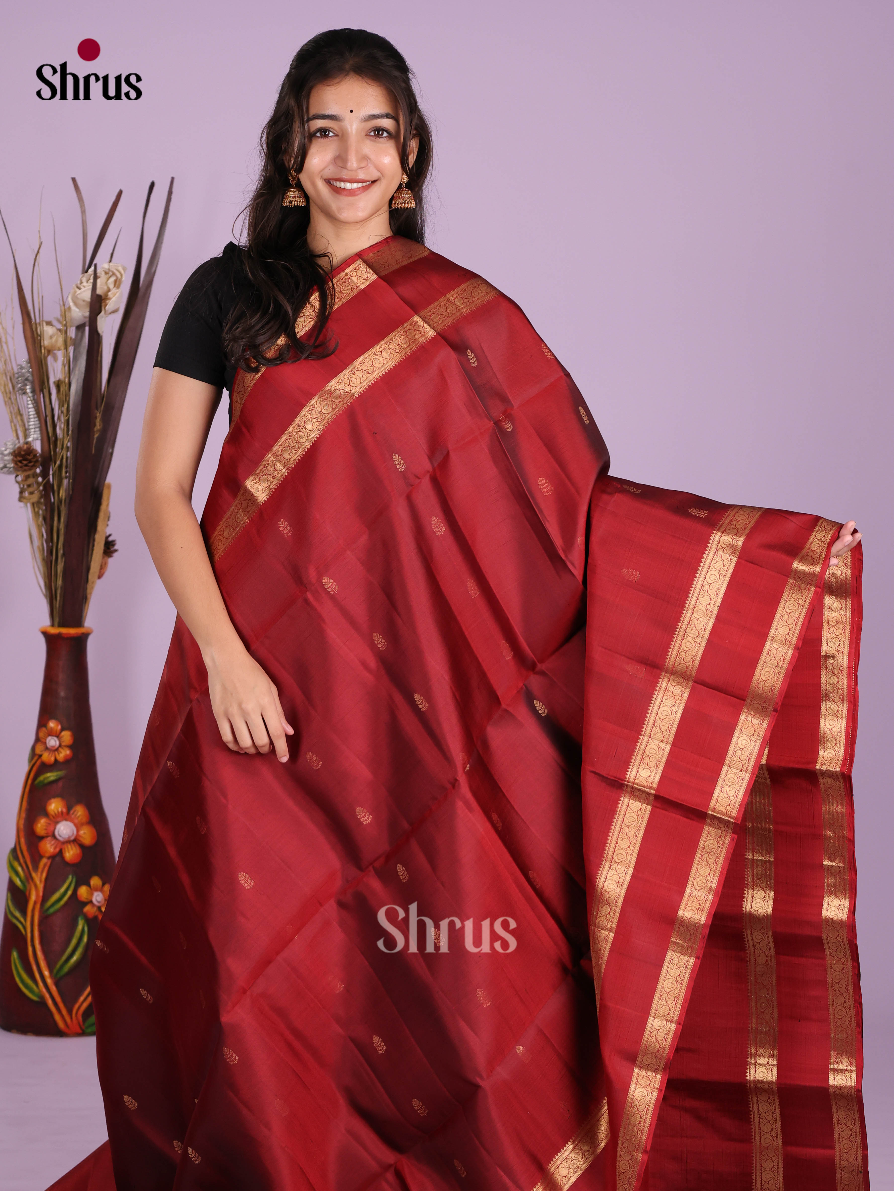 Buy Traditional Maroon Pure Soft Silk Saree With Golden Buttas, Rettaipet Border & Brocade Pallu