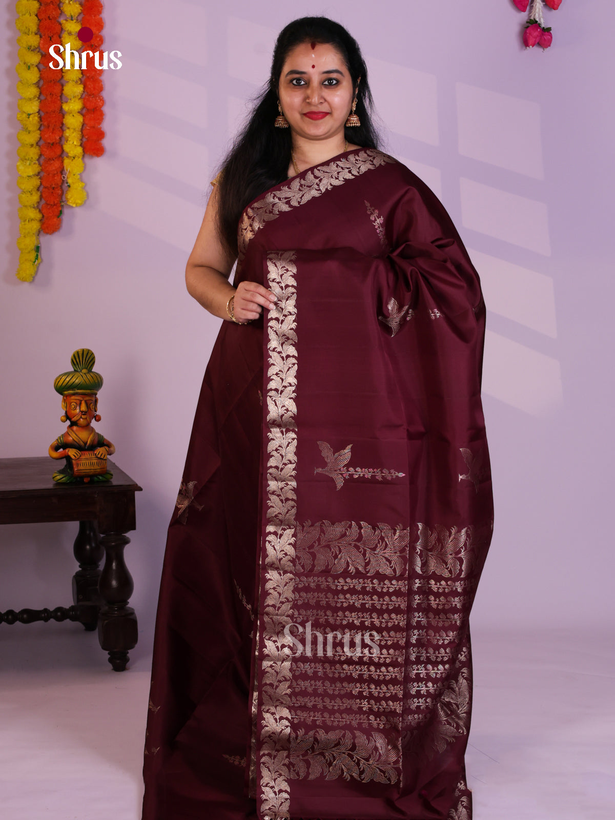 Buy Chic Maroon Soft Silk Saree with Floral Motifs & Zari Woven Border & Pallu With Leaf Vines