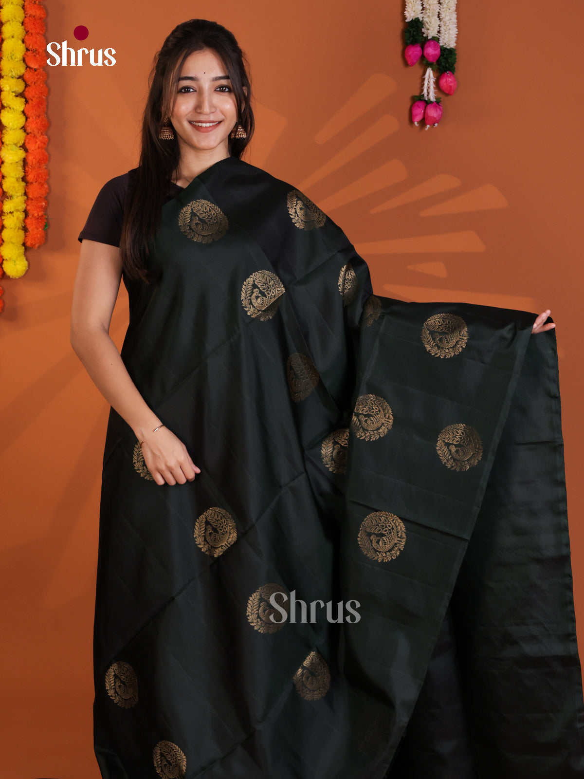 Buy Regal Midnight Black Soft Silk Sarees With Peacock Motifs & Zari Woven Chevron Pallu